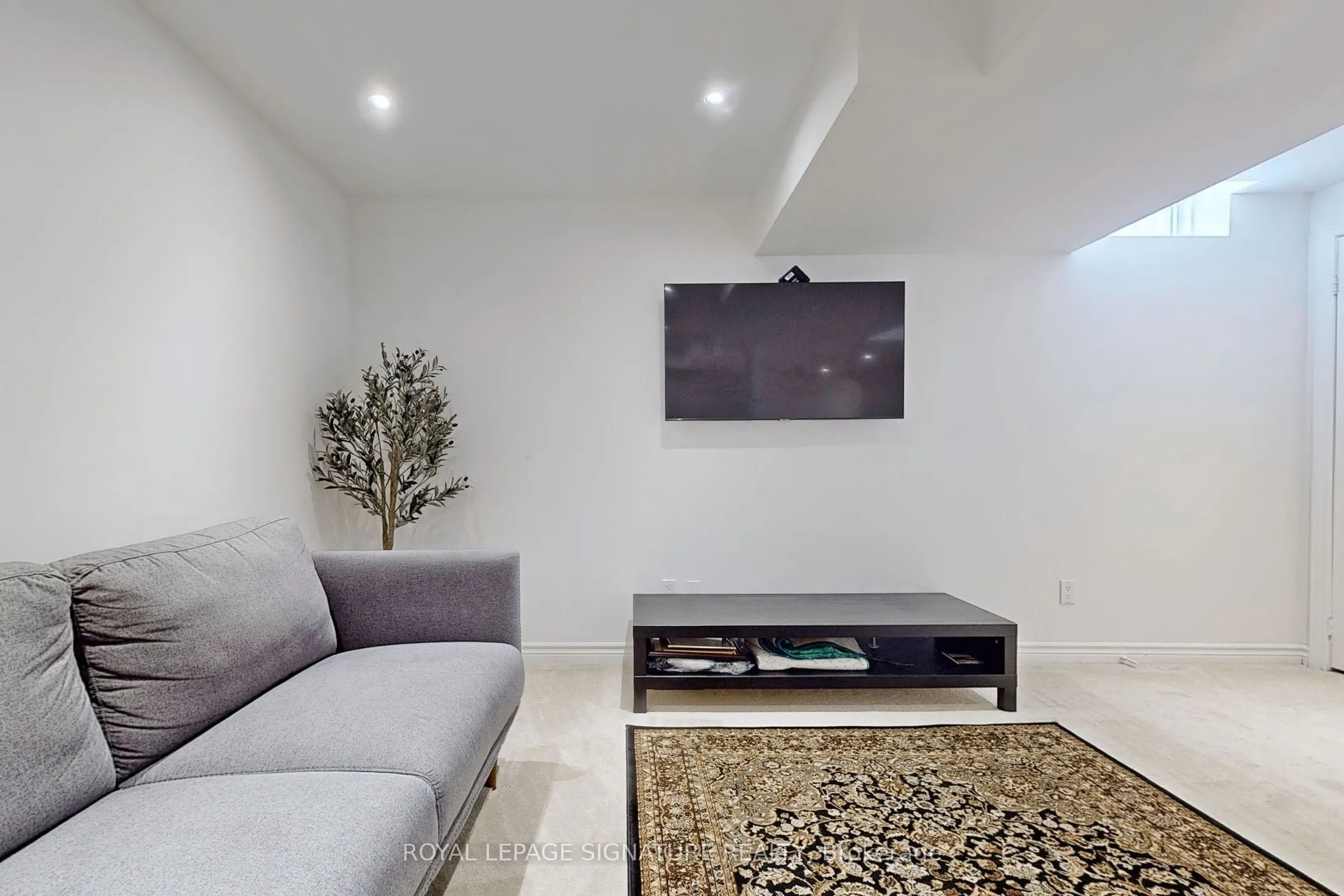 2871 Darien Road, #23