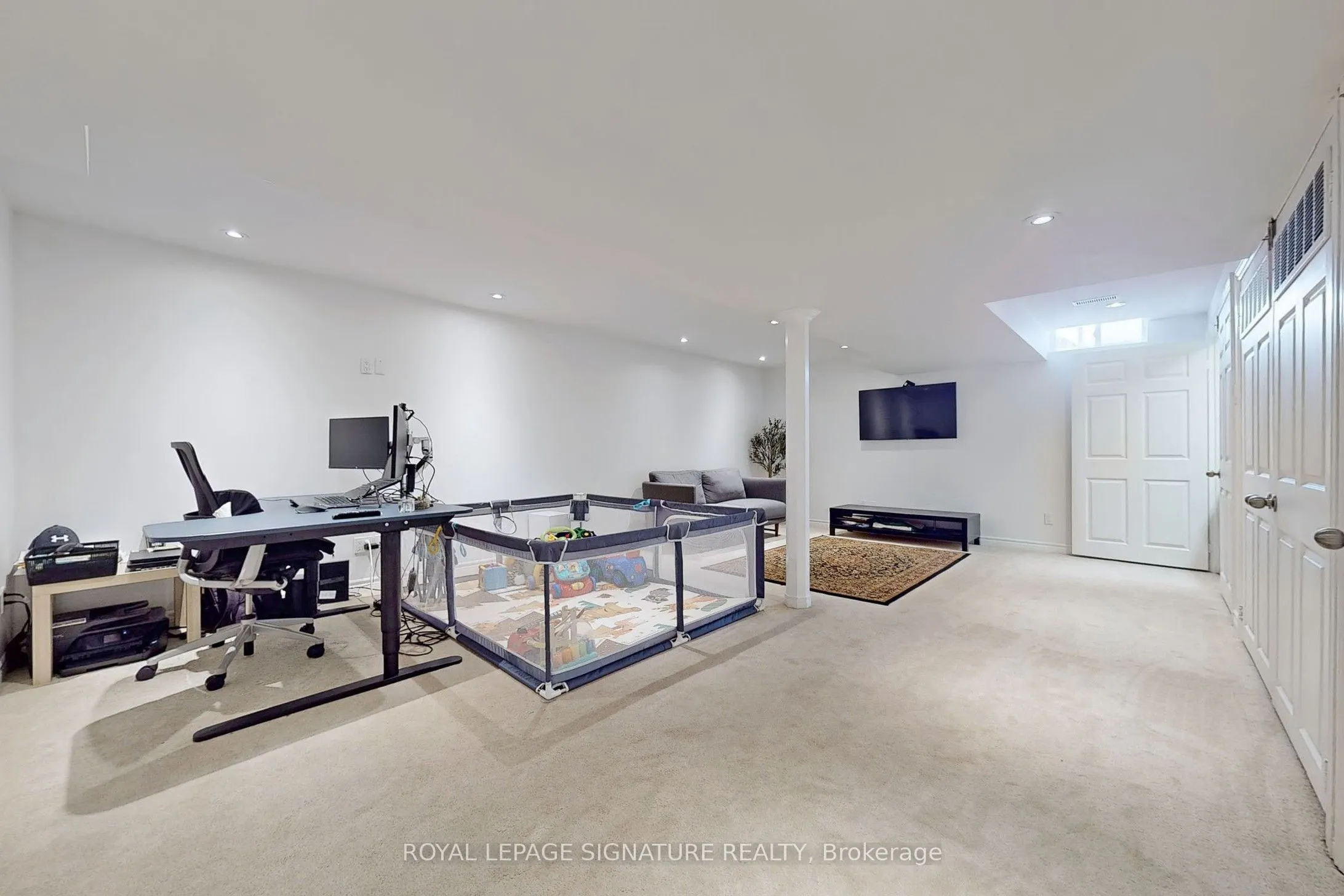 2871 Darien Road, #23
