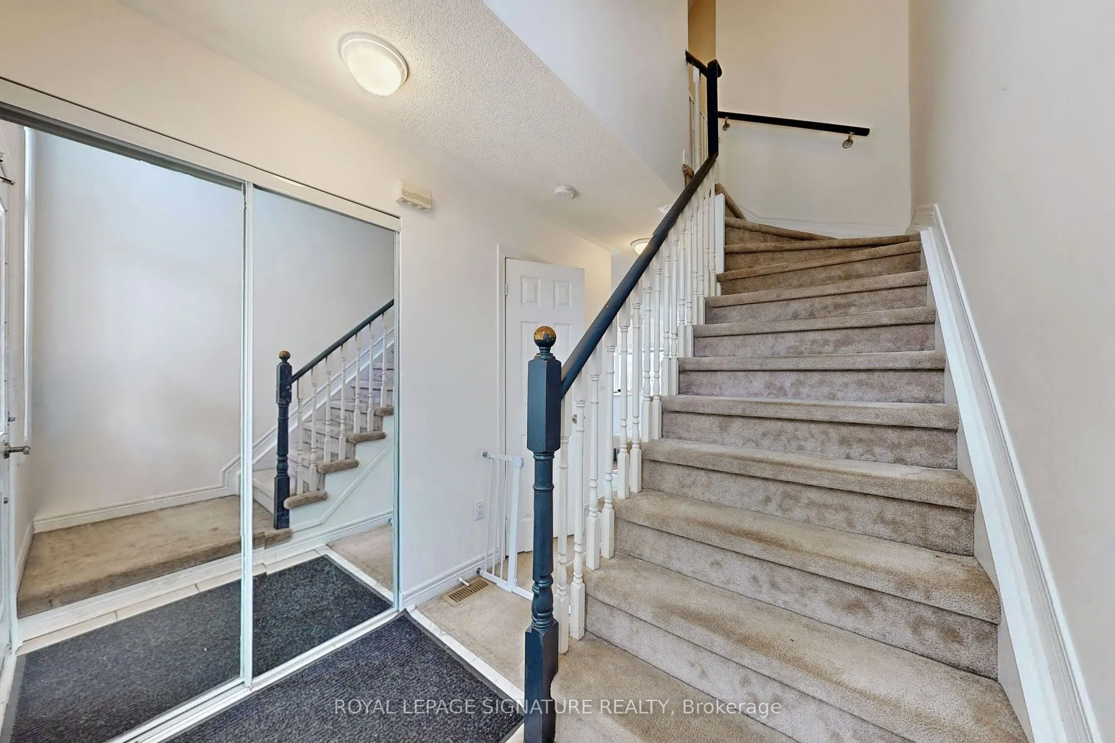 2871 Darien Road, #23
