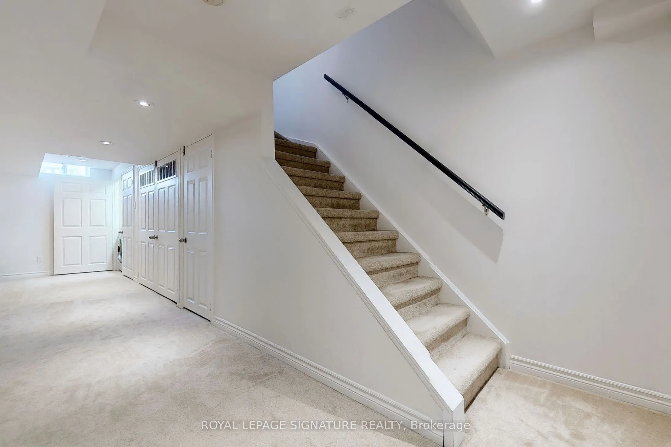 2871 Darien Road, #23