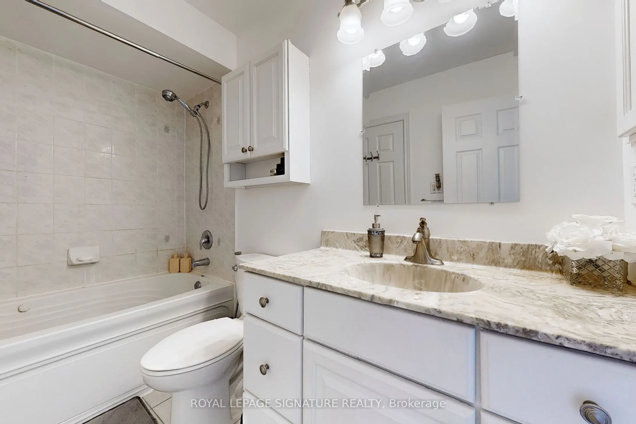2871 Darien Road, #23
