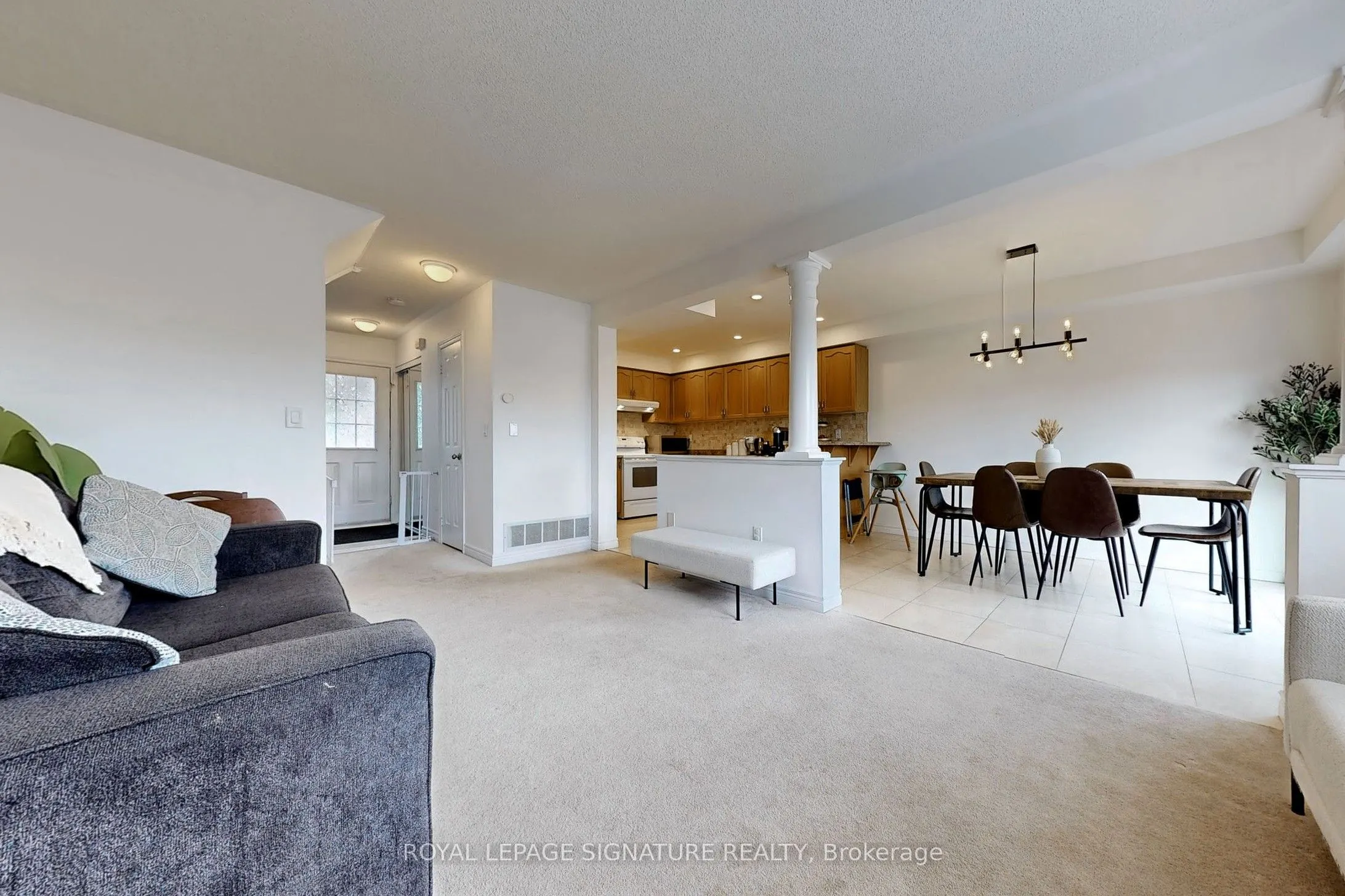 2871 Darien Road, #23