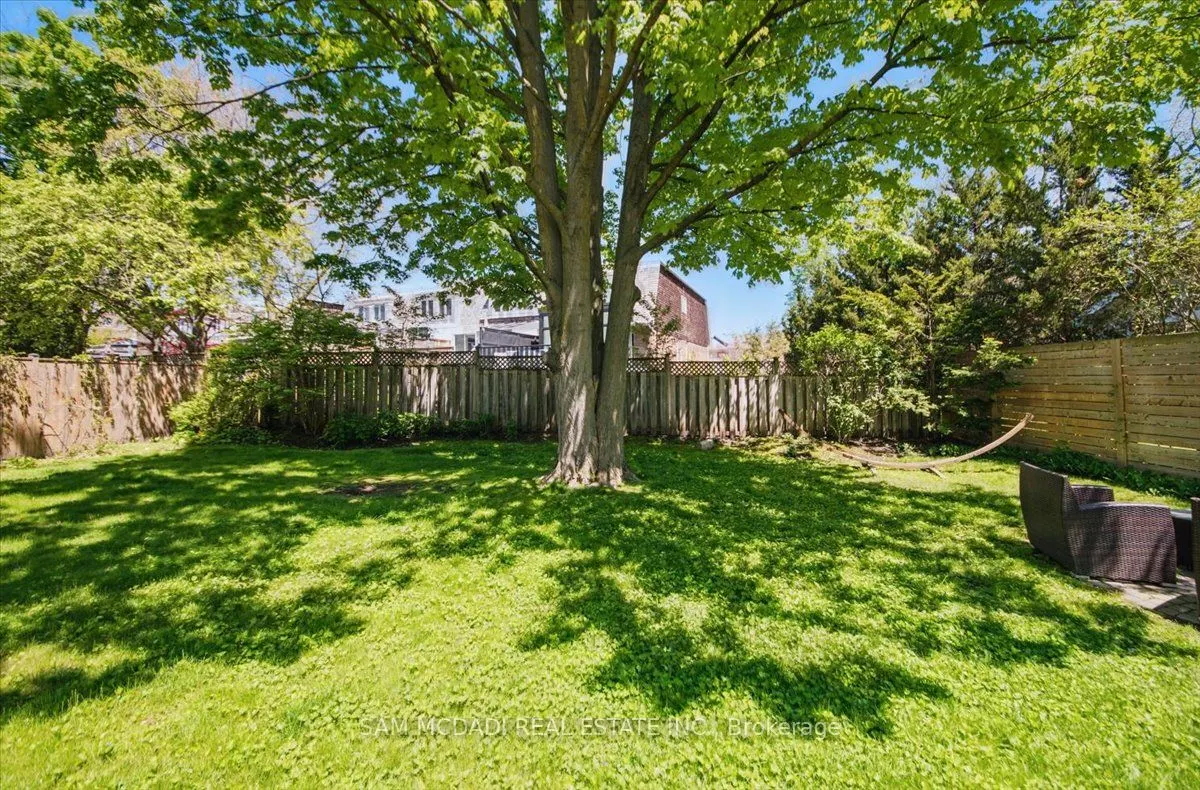 81 Chisholm Street