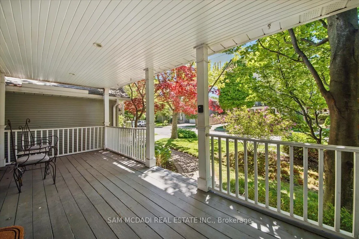 81 Chisholm Street