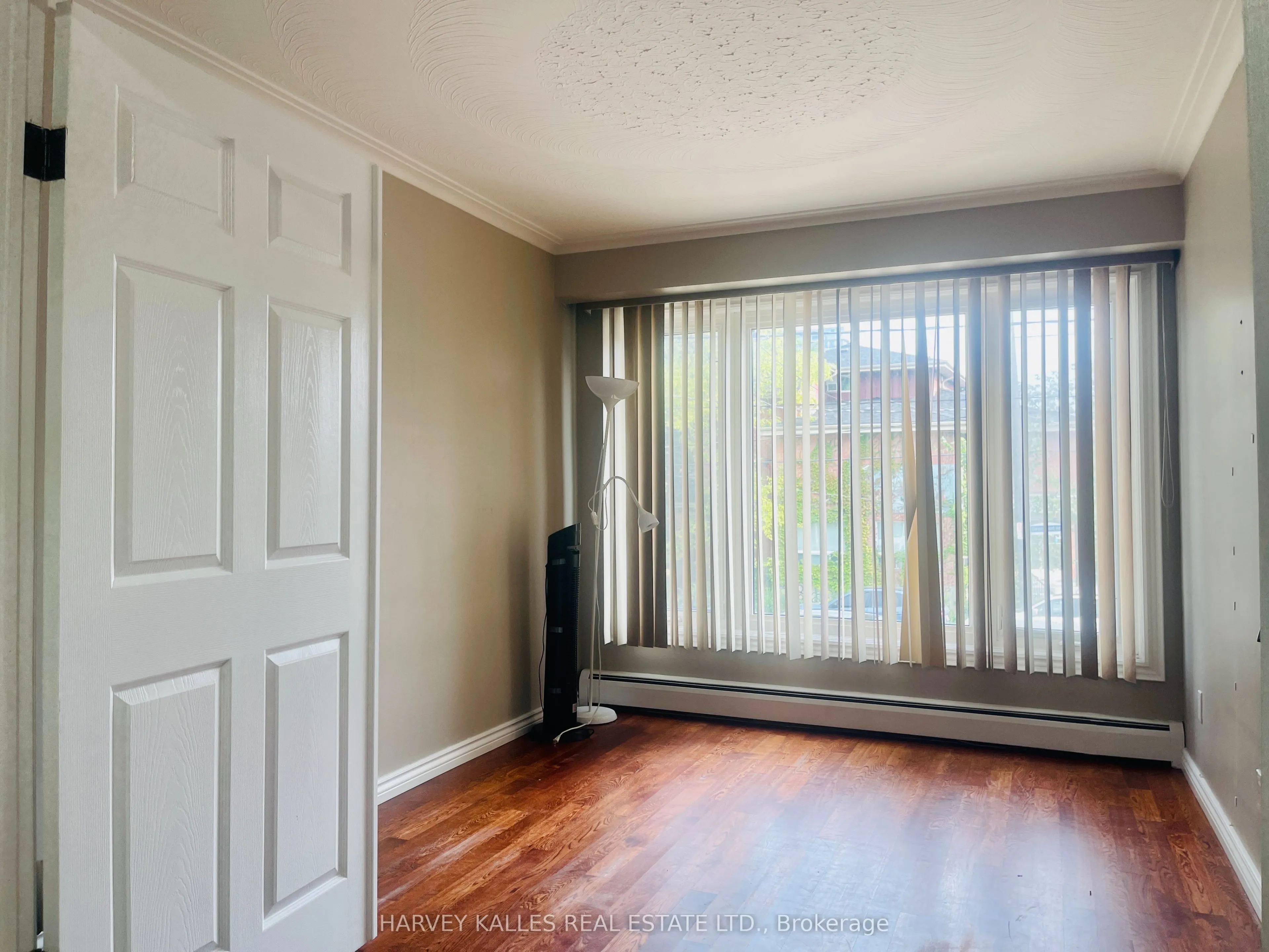 1538 Davenport Road, #Main