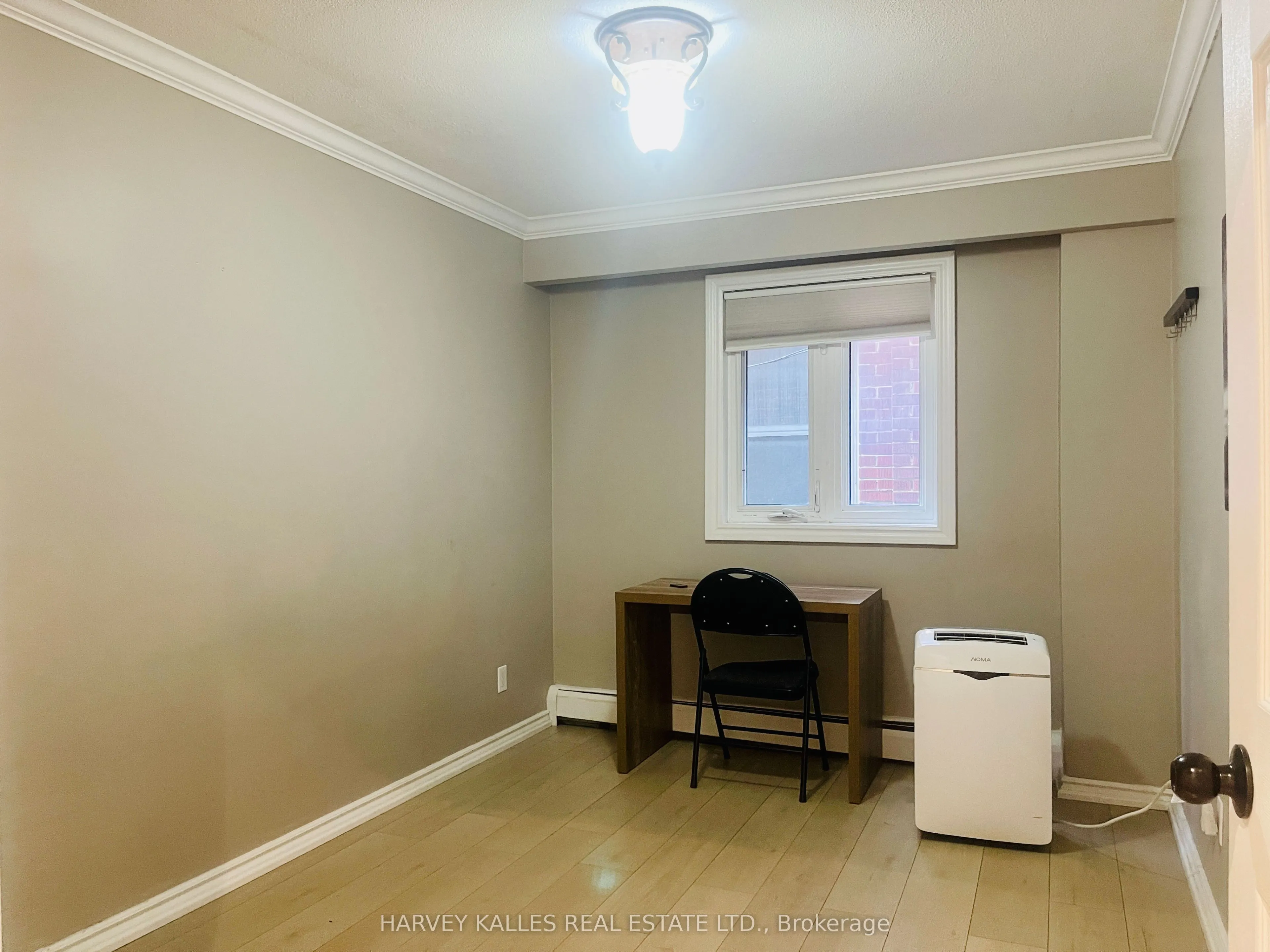 1538 Davenport Road, #Main