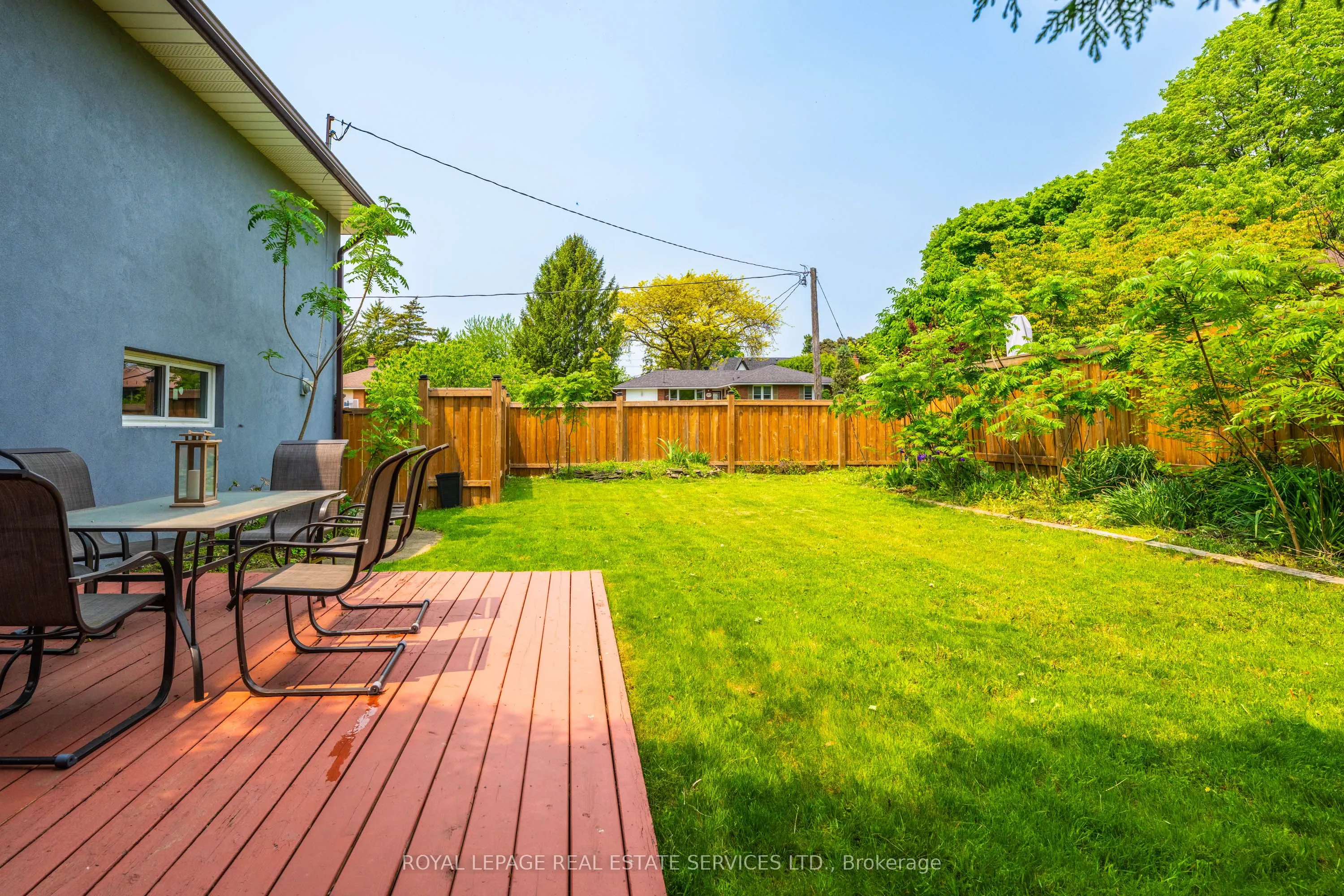 248 Wales Crescent