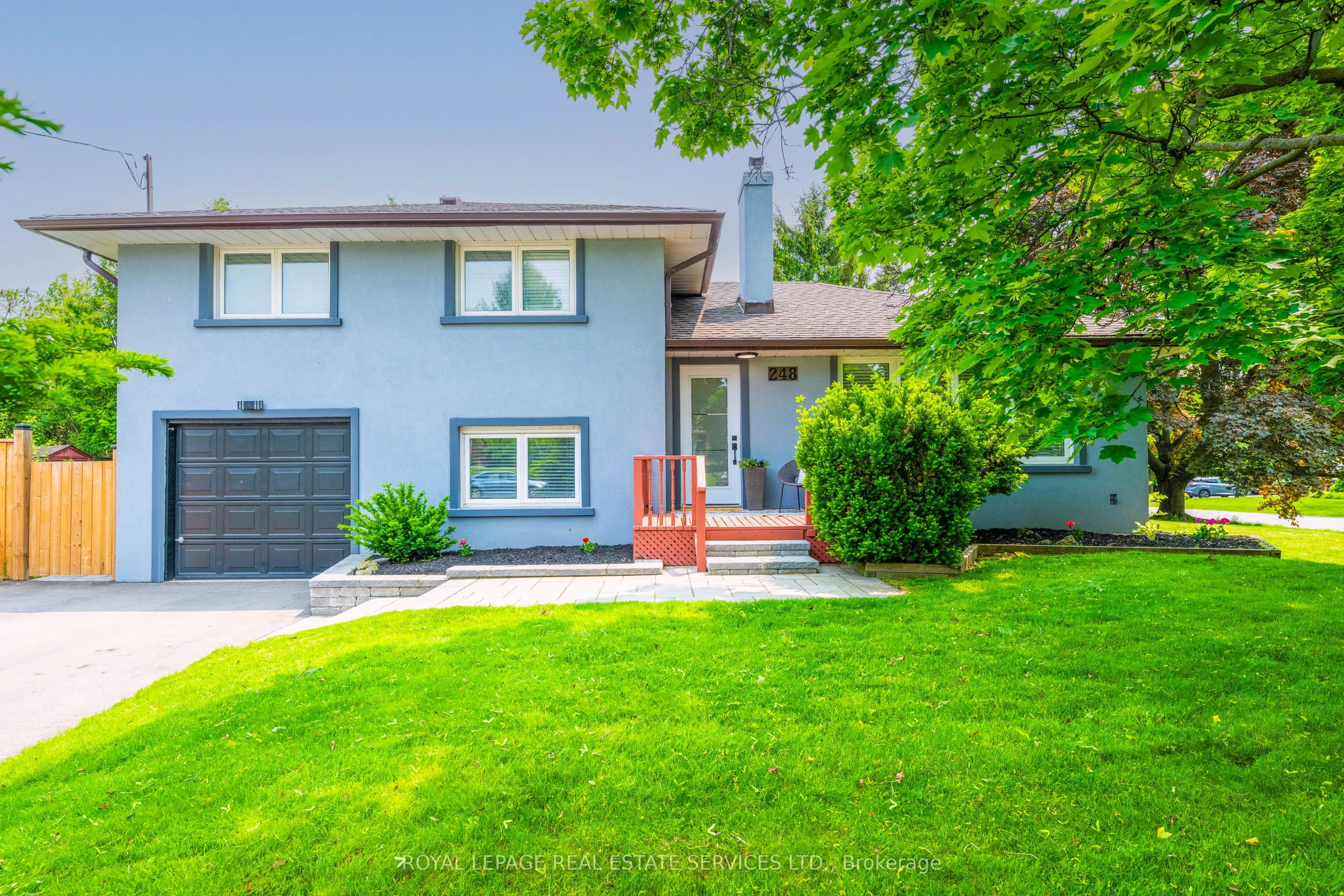 248 Wales Crescent