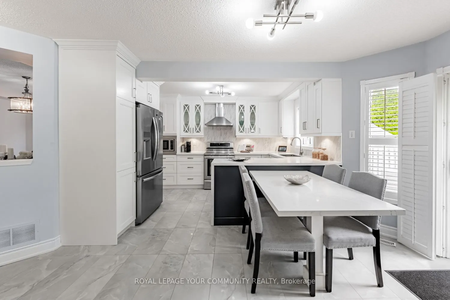 5541 Bollington Drive