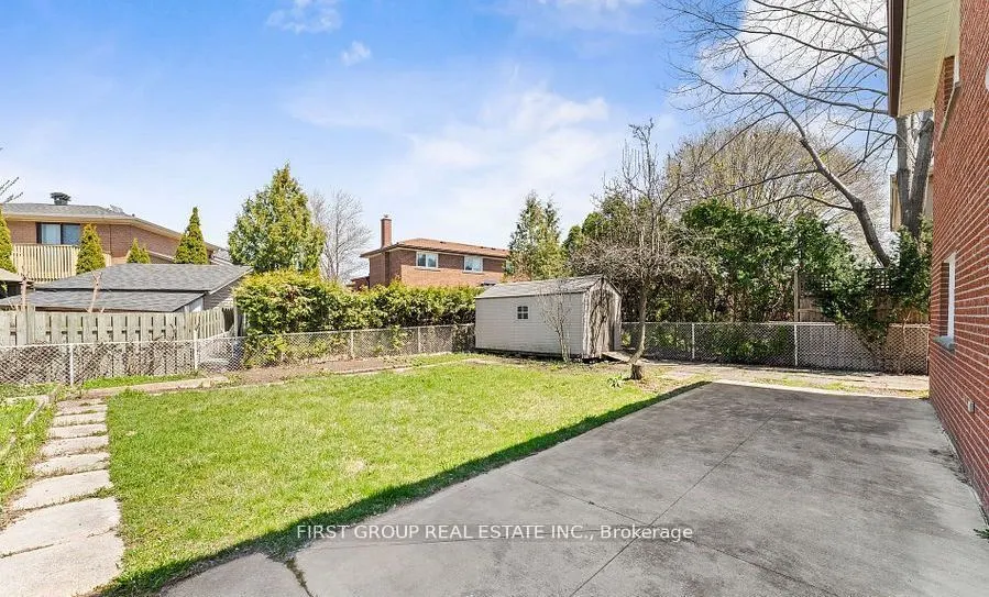 3193 Cawthra Road, #Main