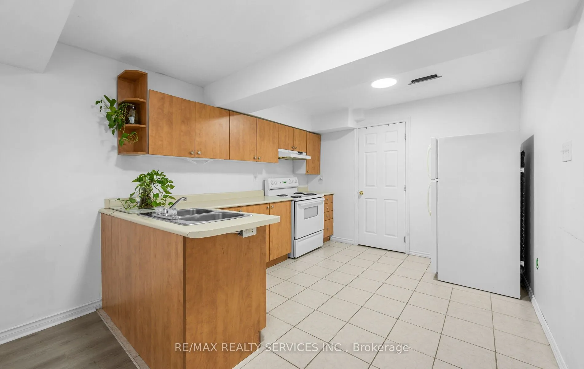 47 Echoridge Drive