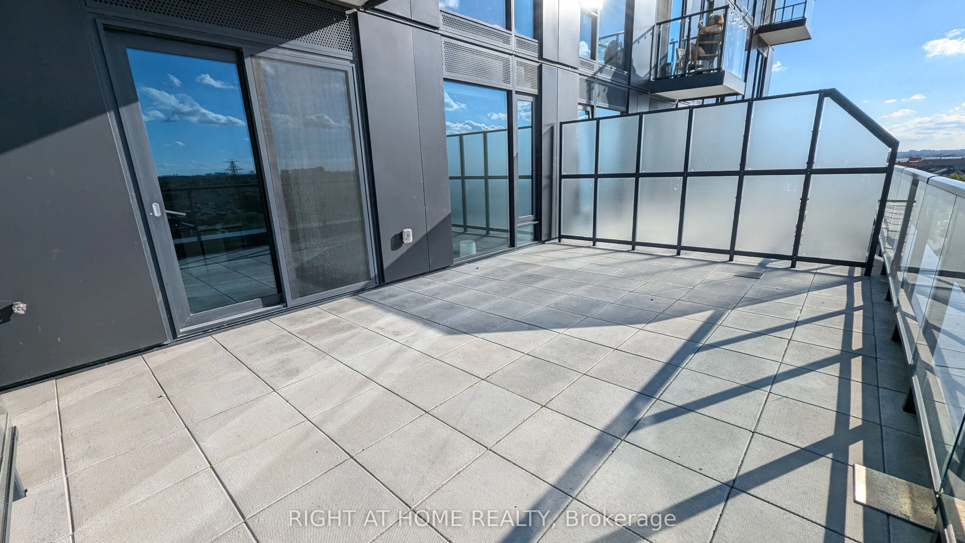 1808 St Clair Avenue W, #701