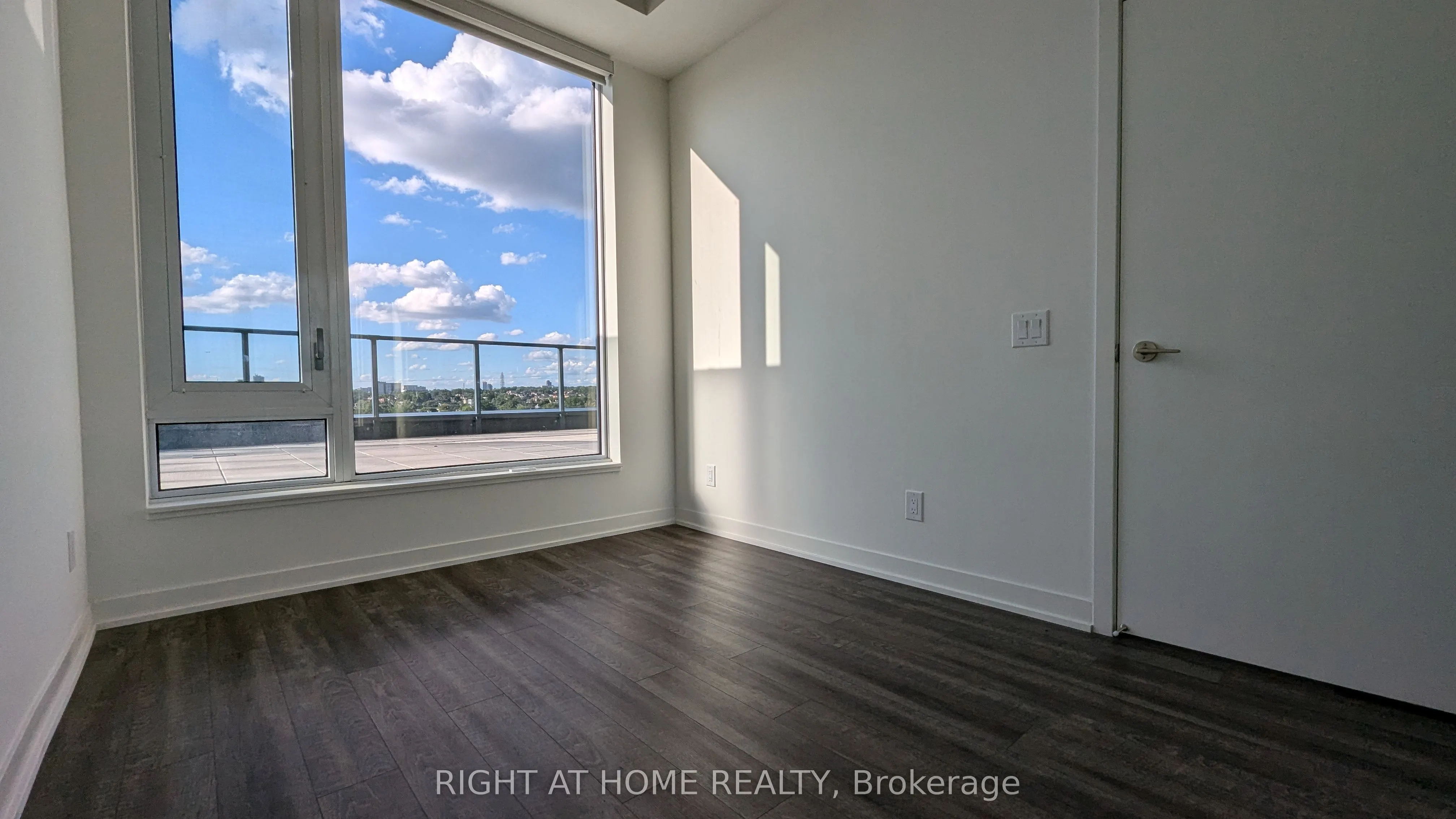 1808 St Clair Avenue W, #701
