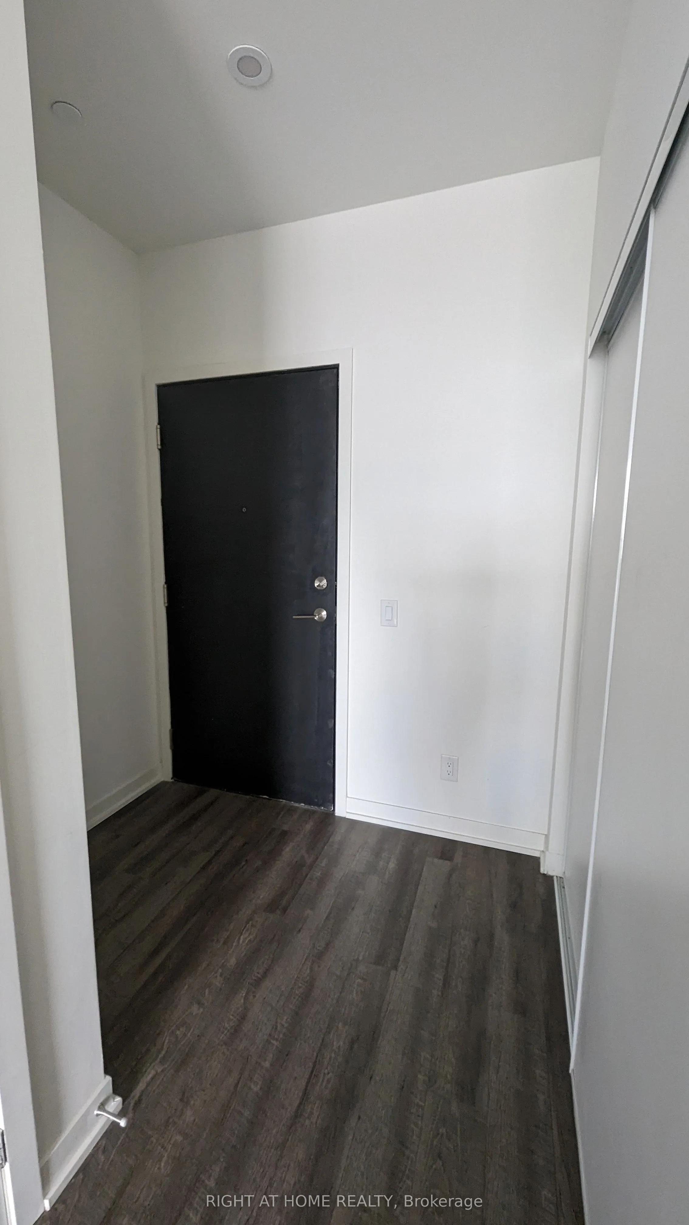 1808 St Clair Avenue W, #701