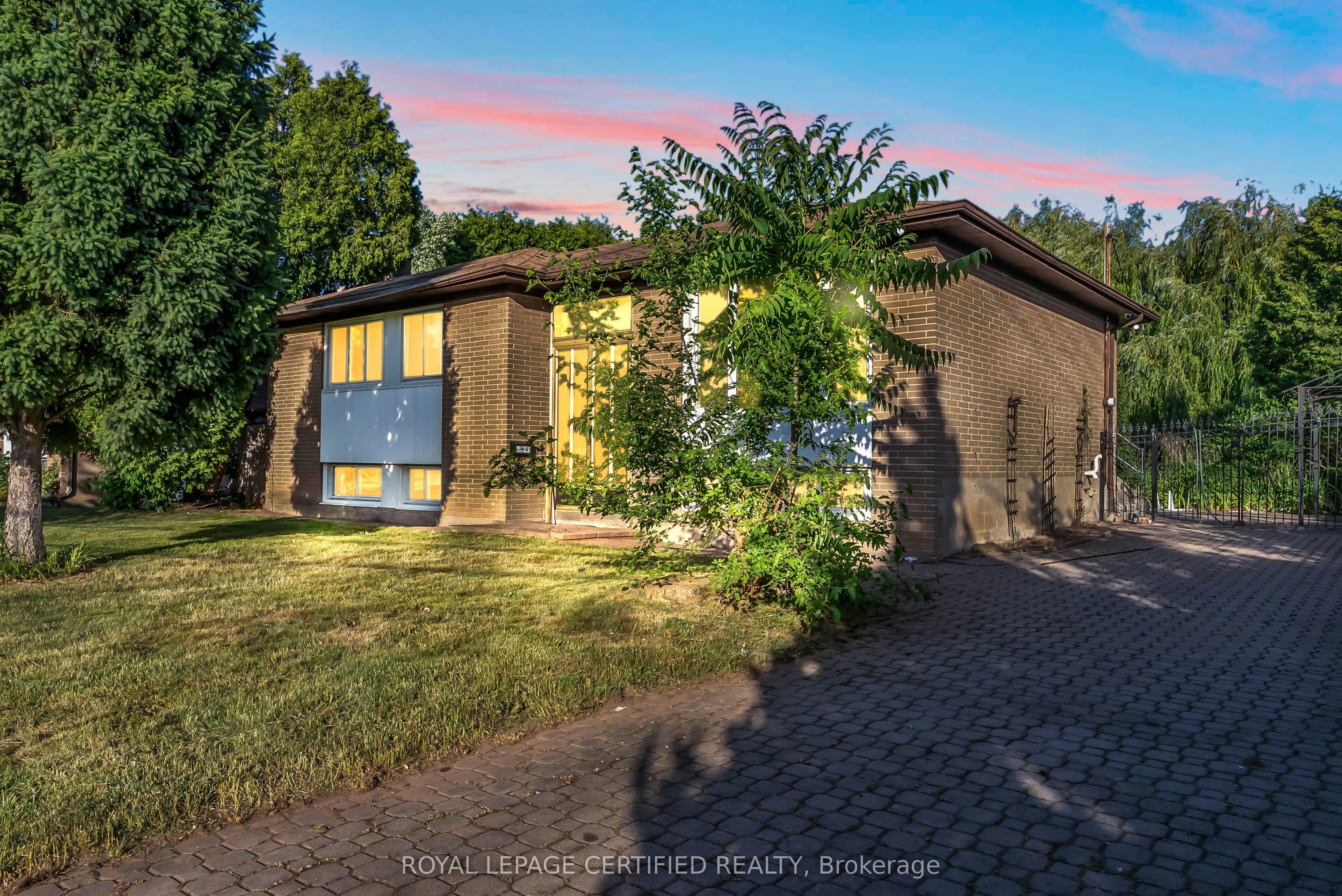 1398 Rebecca Street