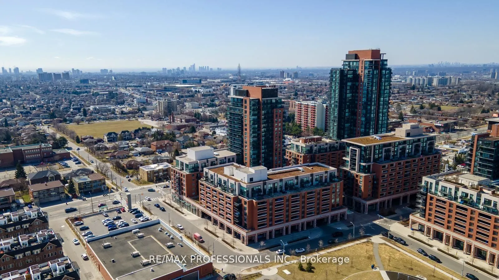 800 Lawrence Avenue W, #1014