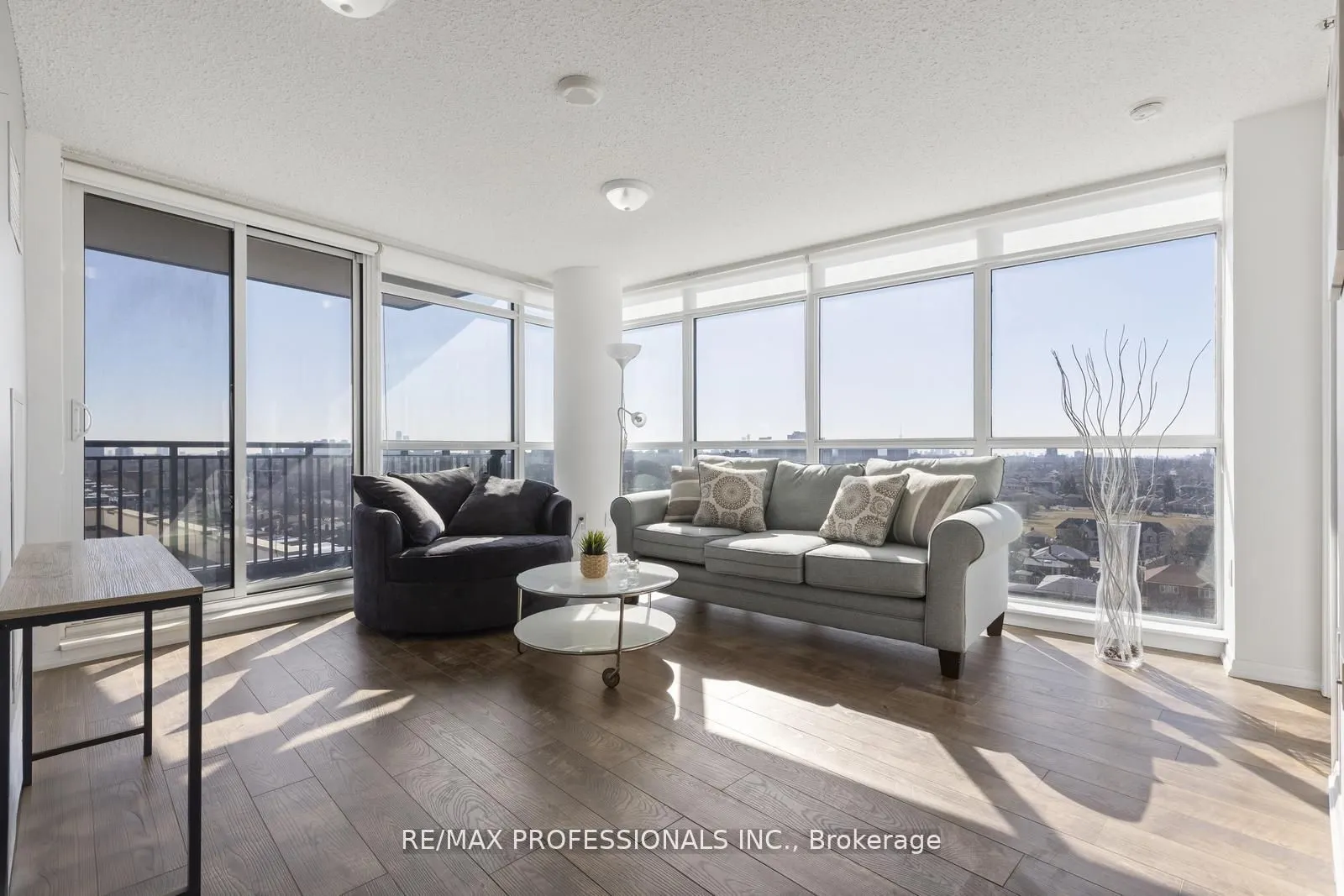 800 Lawrence Avenue W, #1014