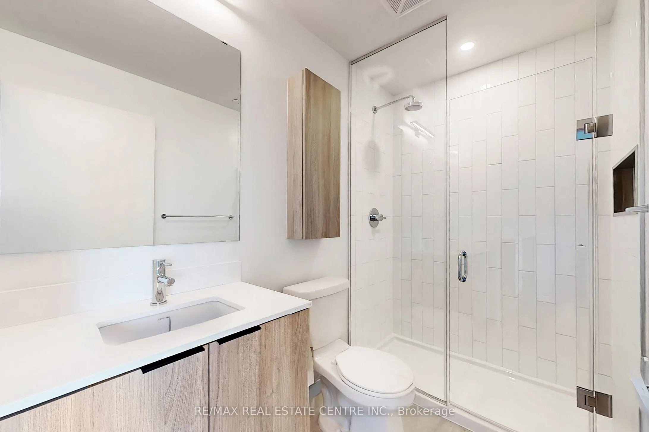 2485 Eglinton Avenue W, #1221