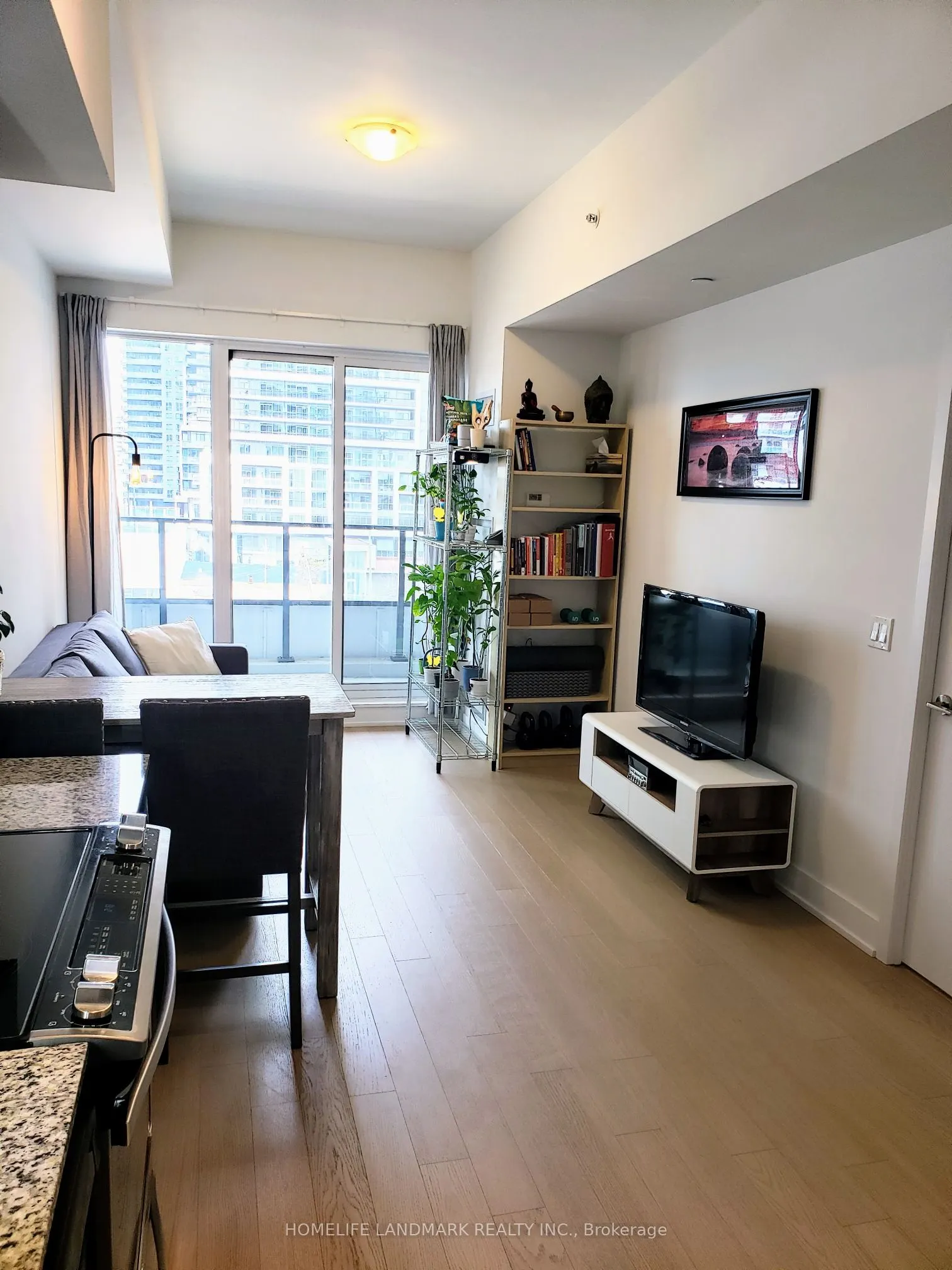 30 SHORE BREEZE Drive, #446
