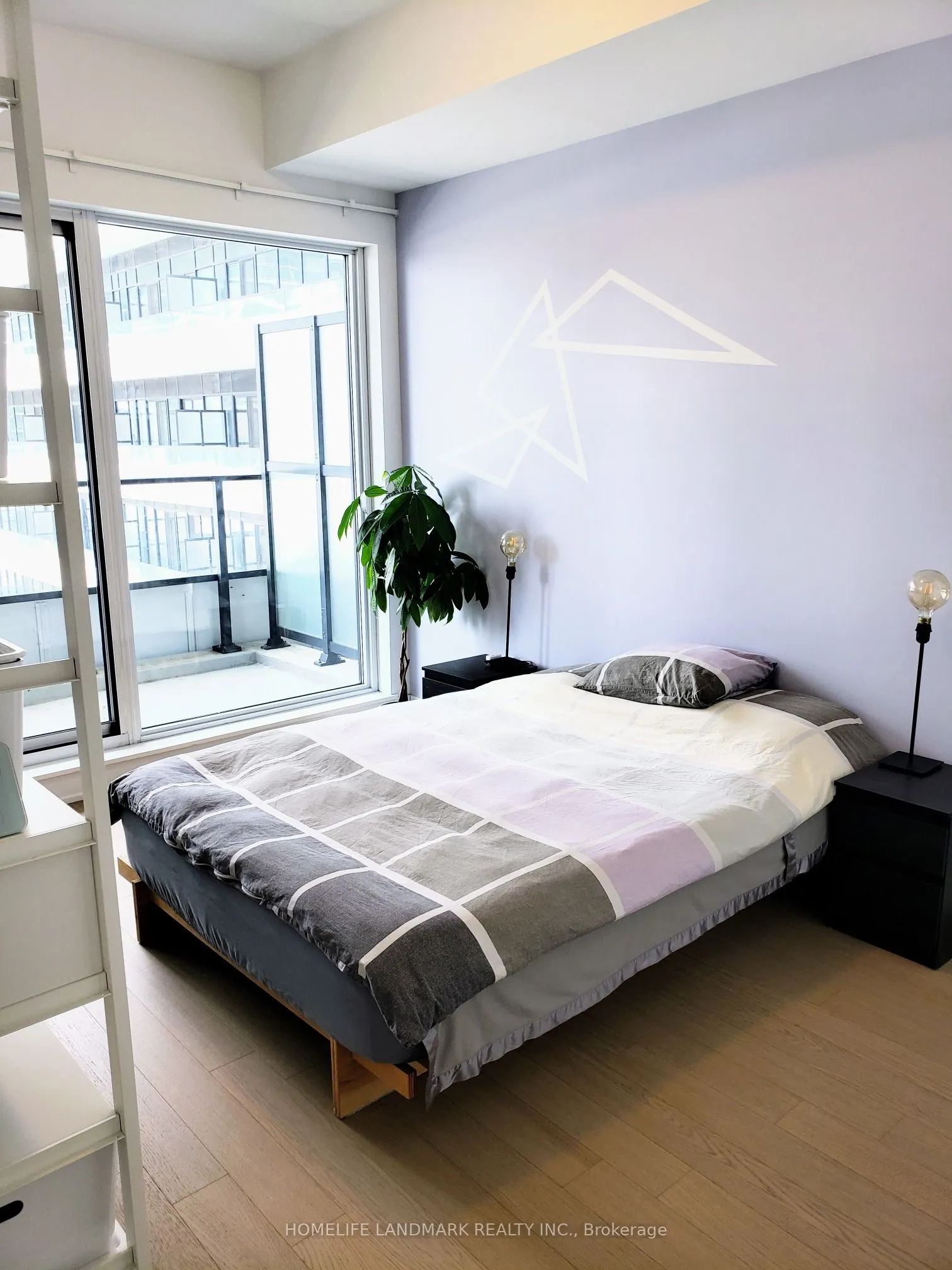 30 SHORE BREEZE Drive, #446