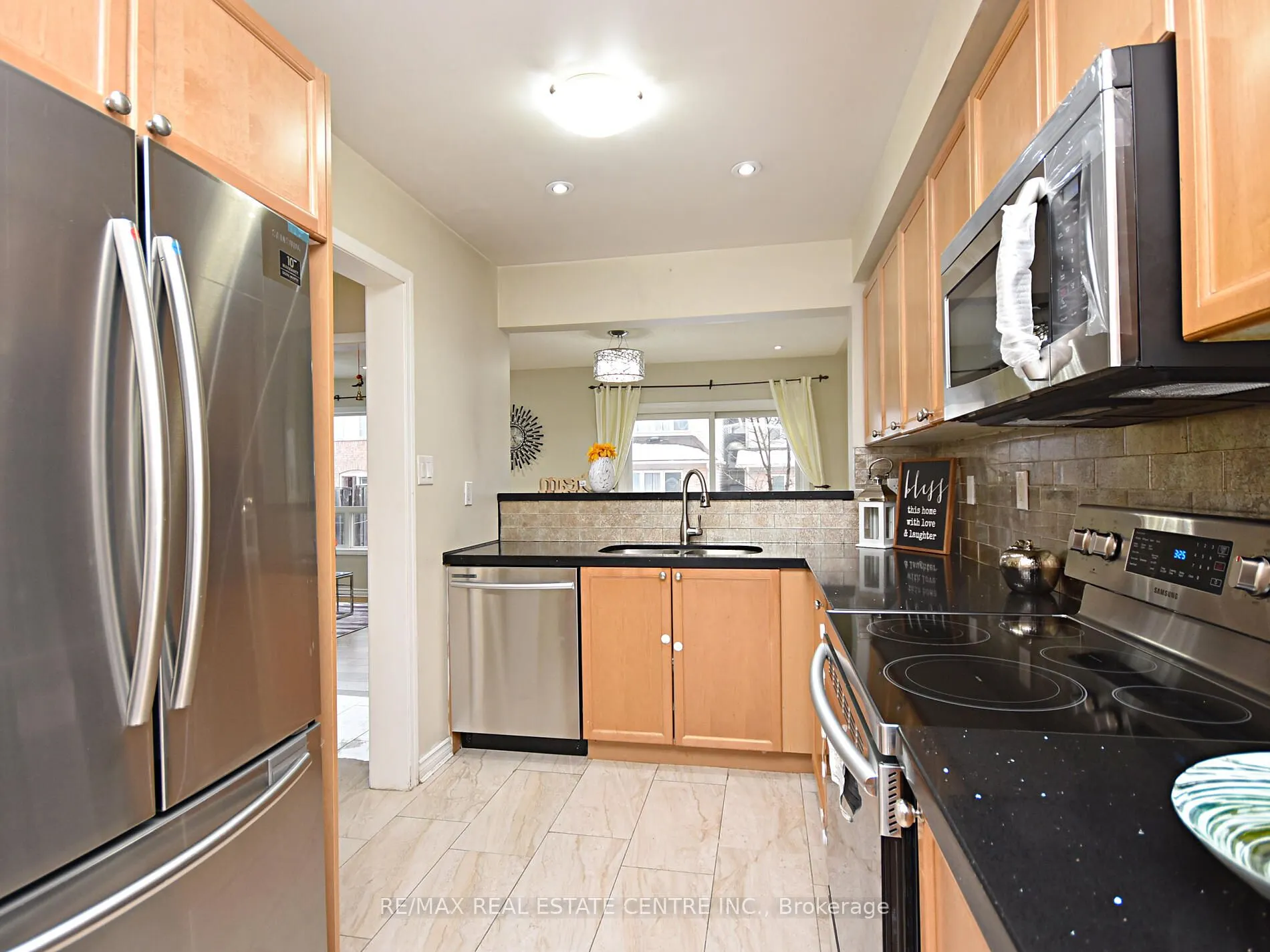 792 Johnson Heights