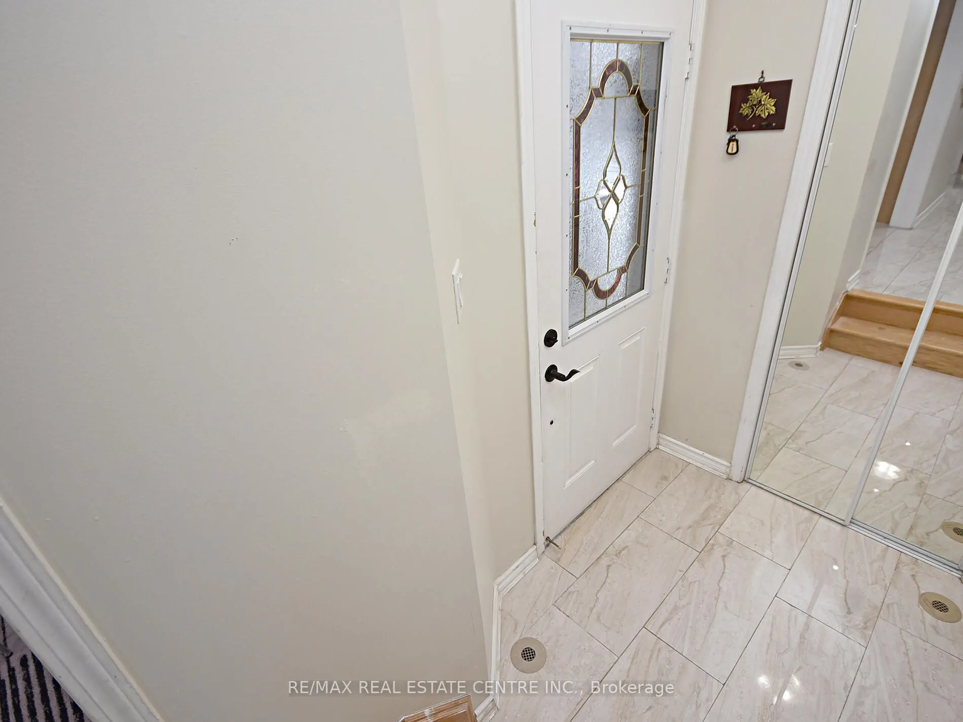 792 Johnson Heights