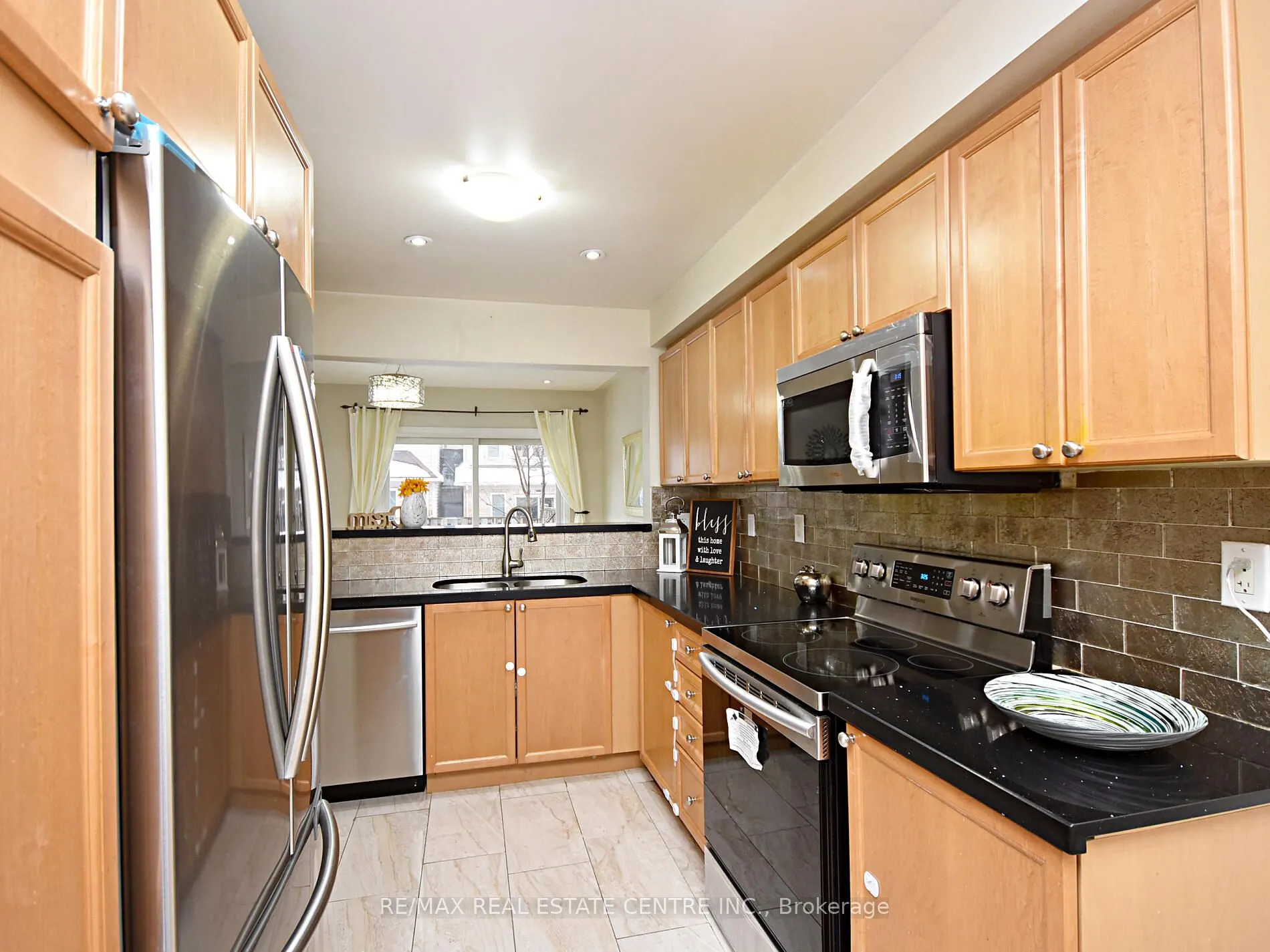 792 Johnson Heights