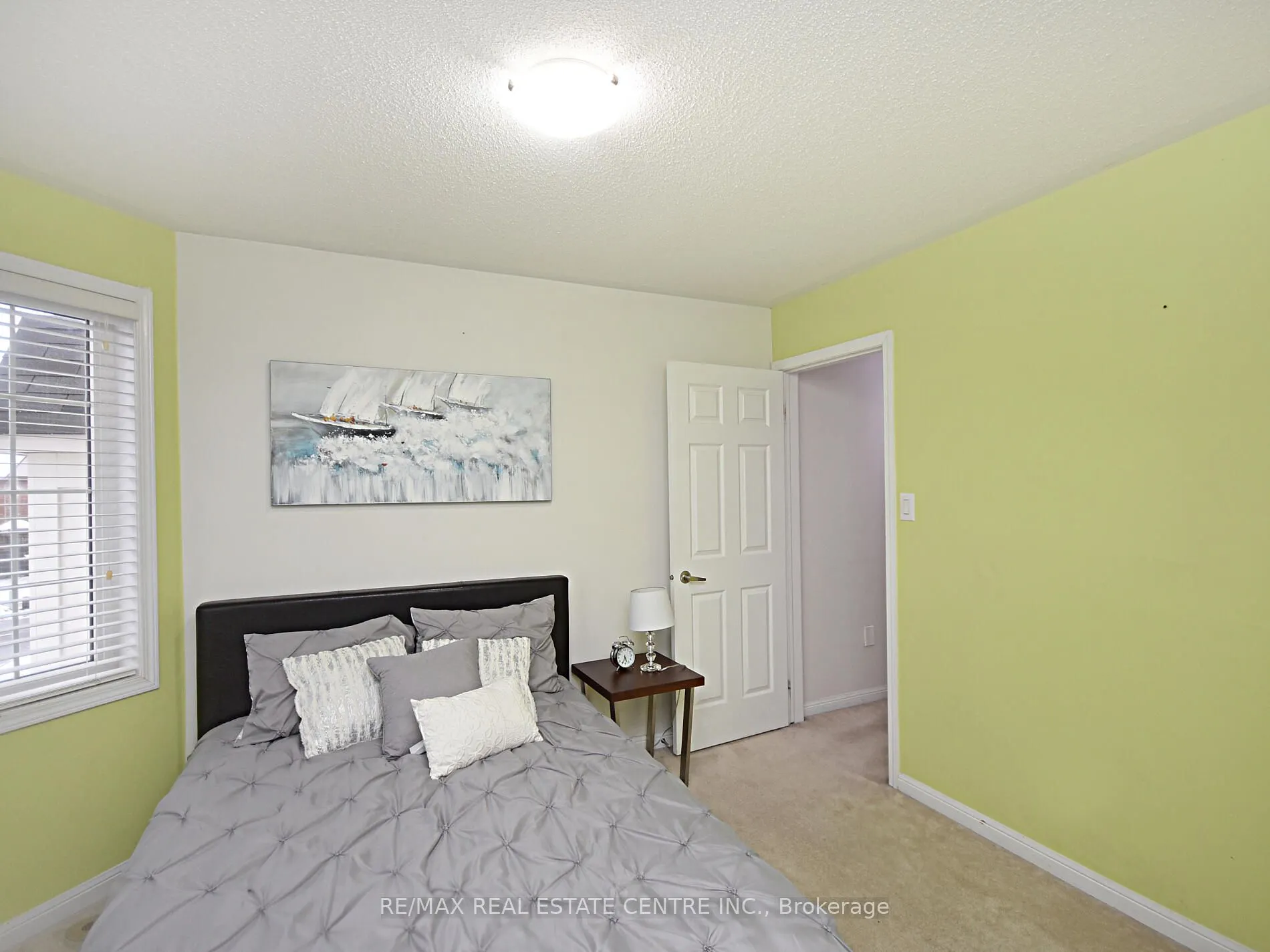 792 Johnson Heights