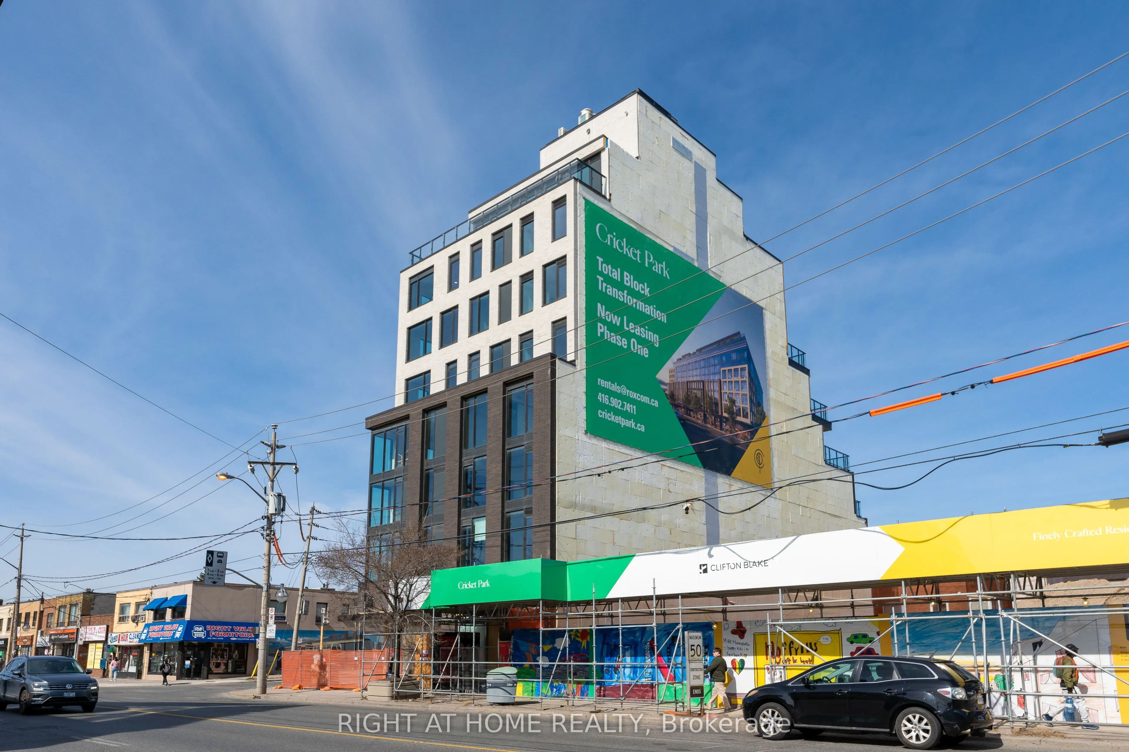 7 Fairbank Avenue W, #206