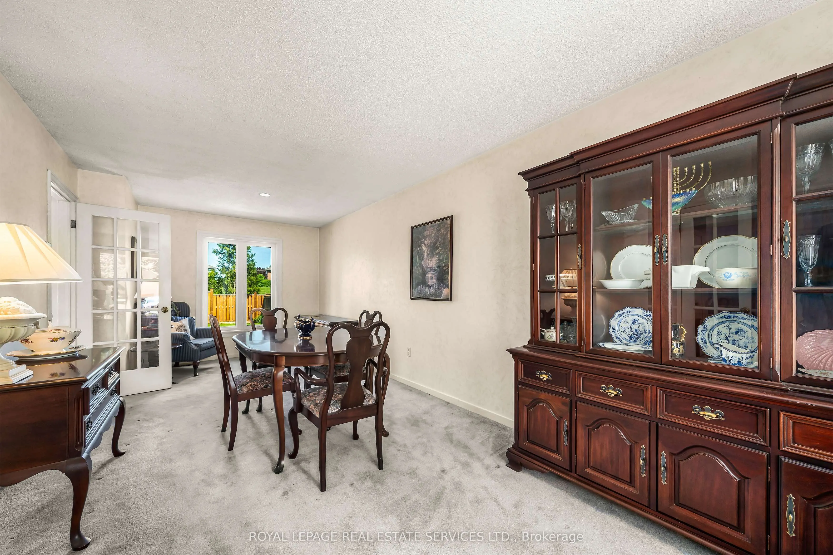 1529 Greenbriar Drive