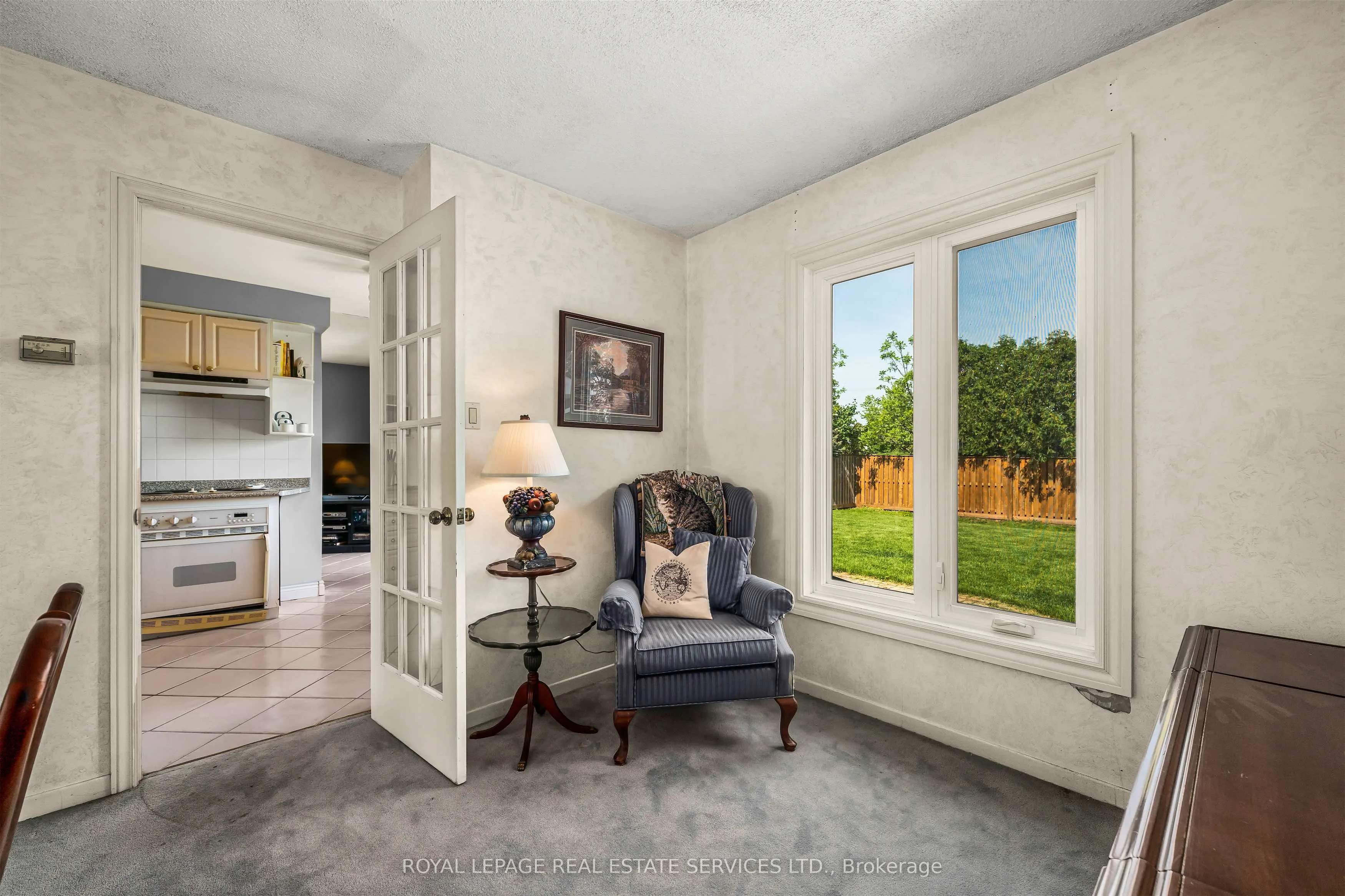 1529 Greenbriar Drive