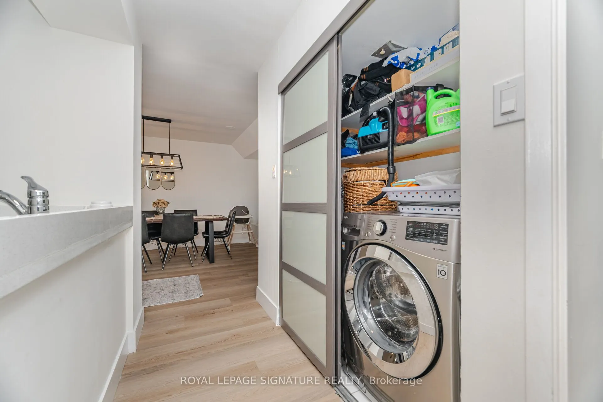 50 Eglinton Avenue W, #408