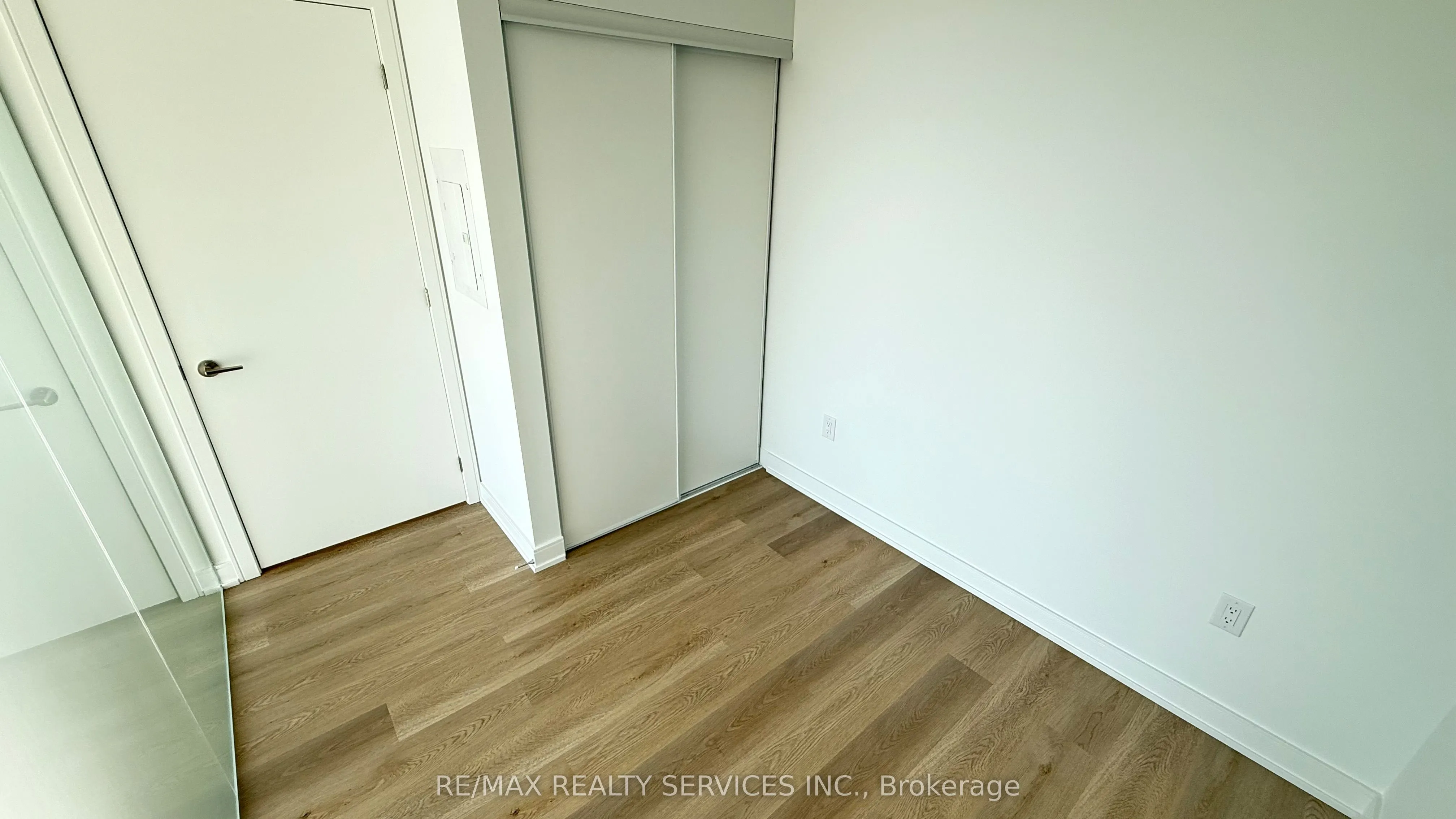 3009 Novar Road, #720