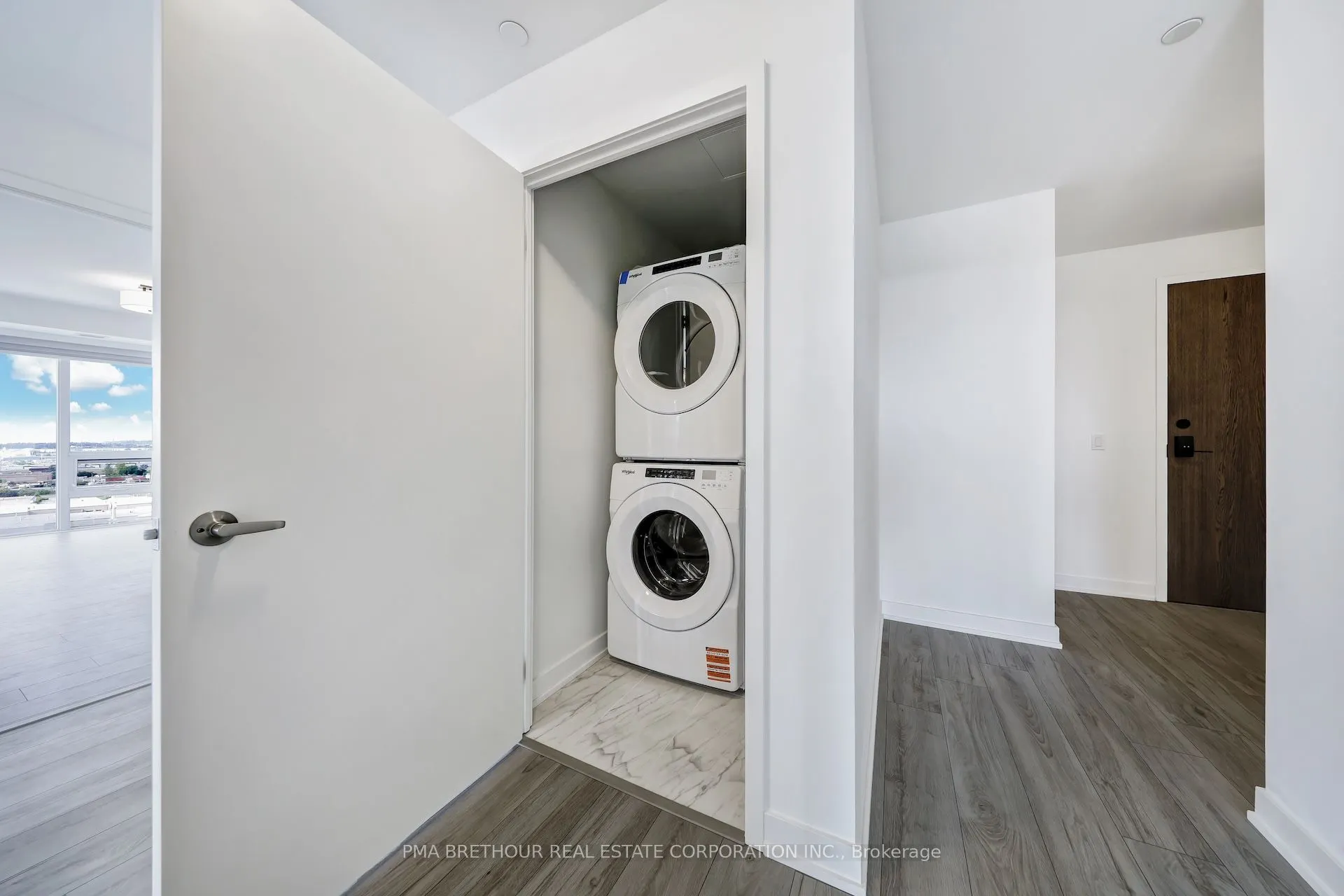 1035 Southdown Road, #1209
