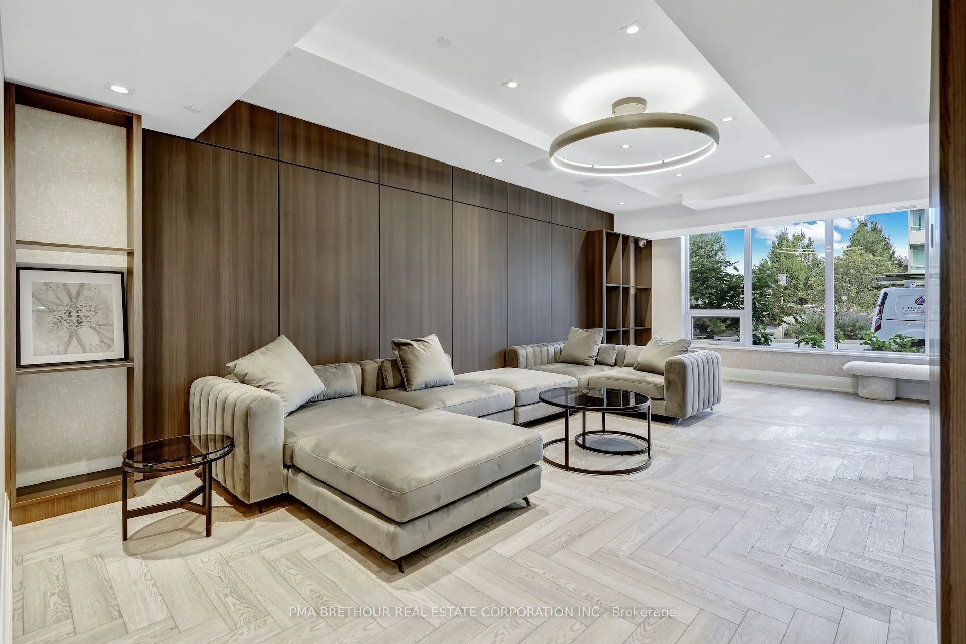 1035 Southdown Road, #1209