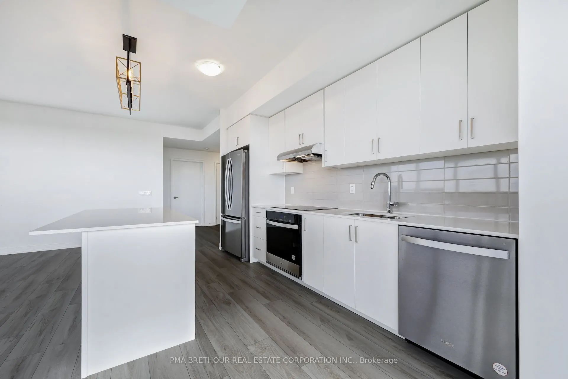 1035 Southdown Road, #1209
