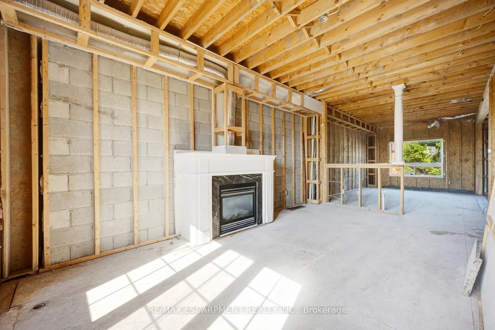 6544 Opera Glass Crescent