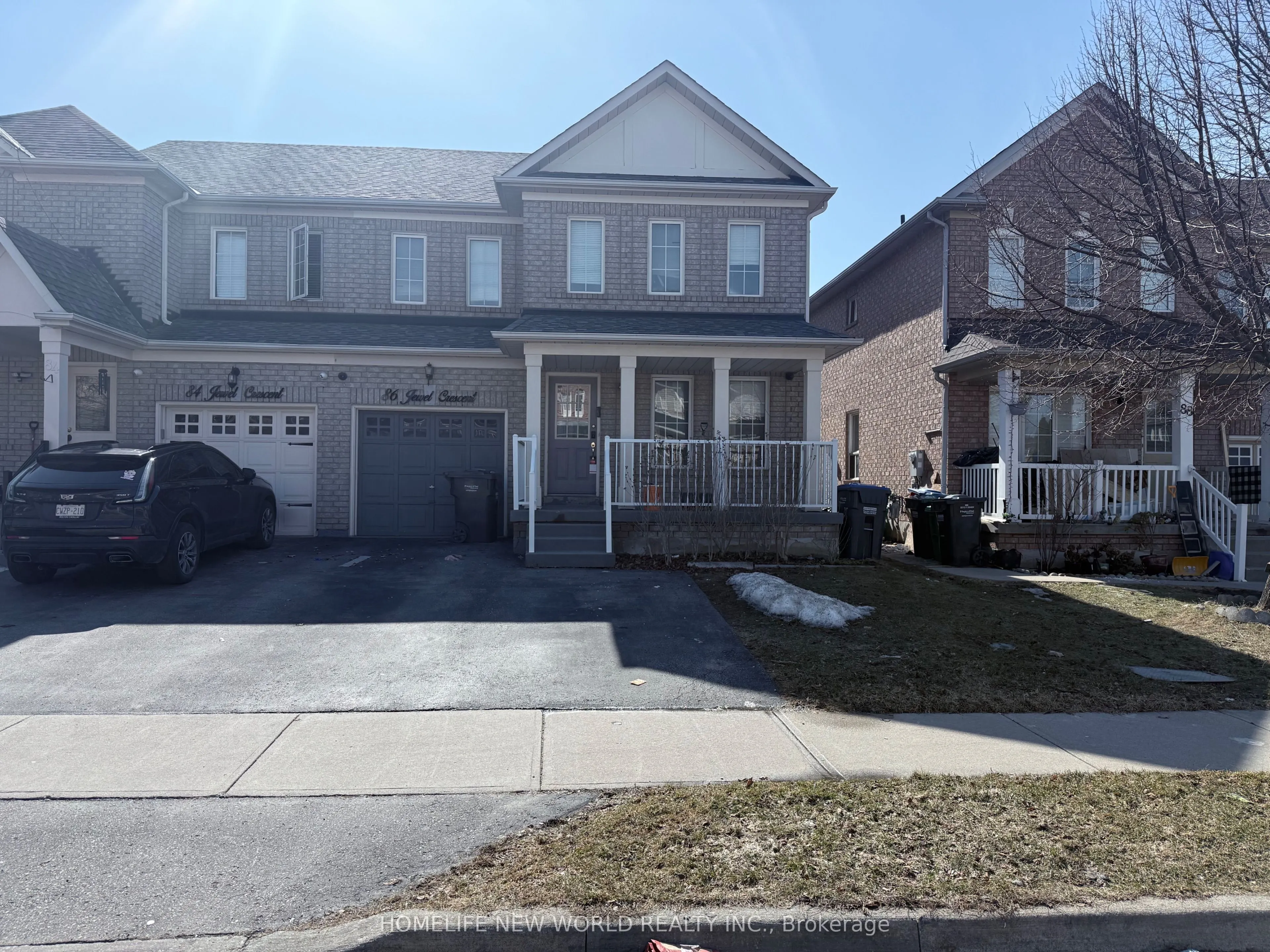 86 Jewel Crescent, #Upper