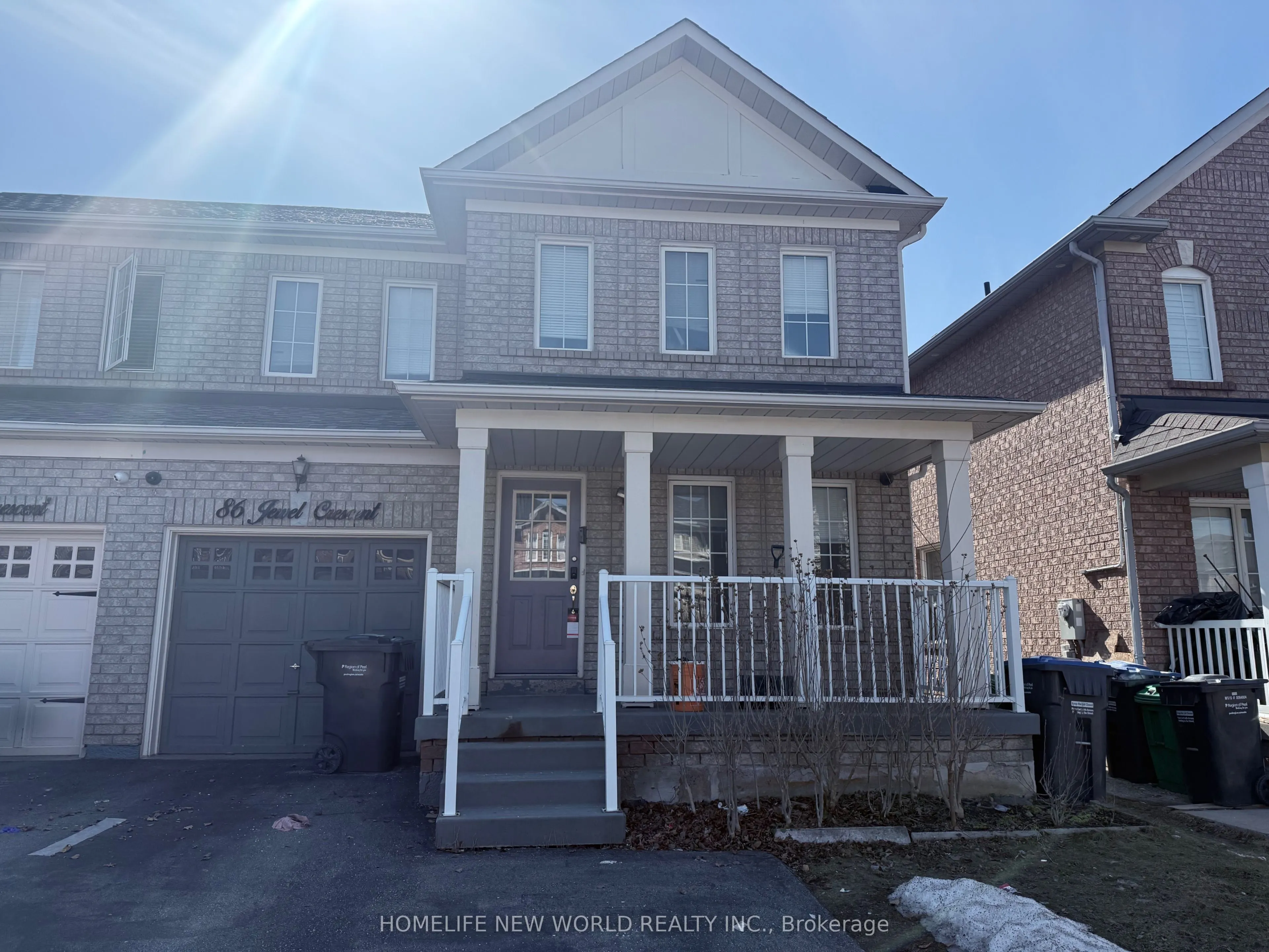 86 Jewel Crescent, #Upper