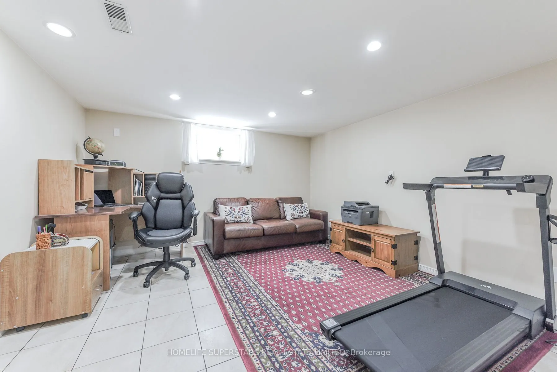 3987 Bloor Street W