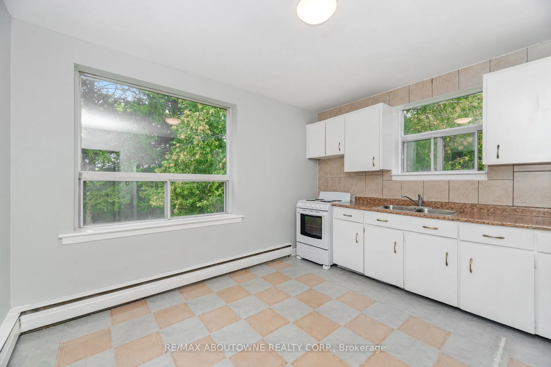 2138 Ghent Avenue, #5