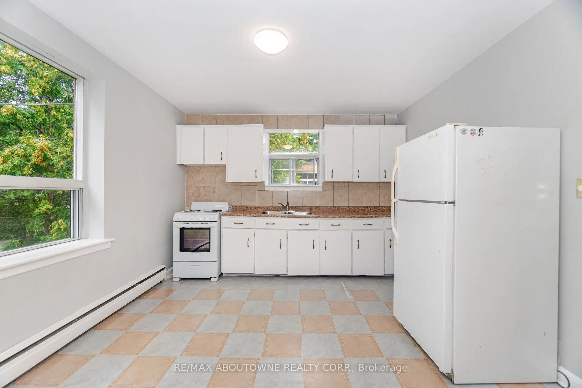 2138 Ghent Avenue, #5