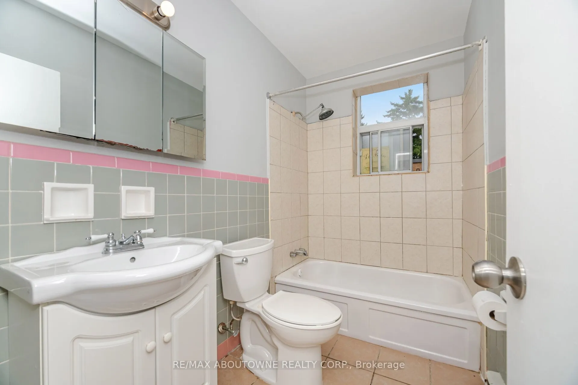 2138 Ghent Avenue, #5