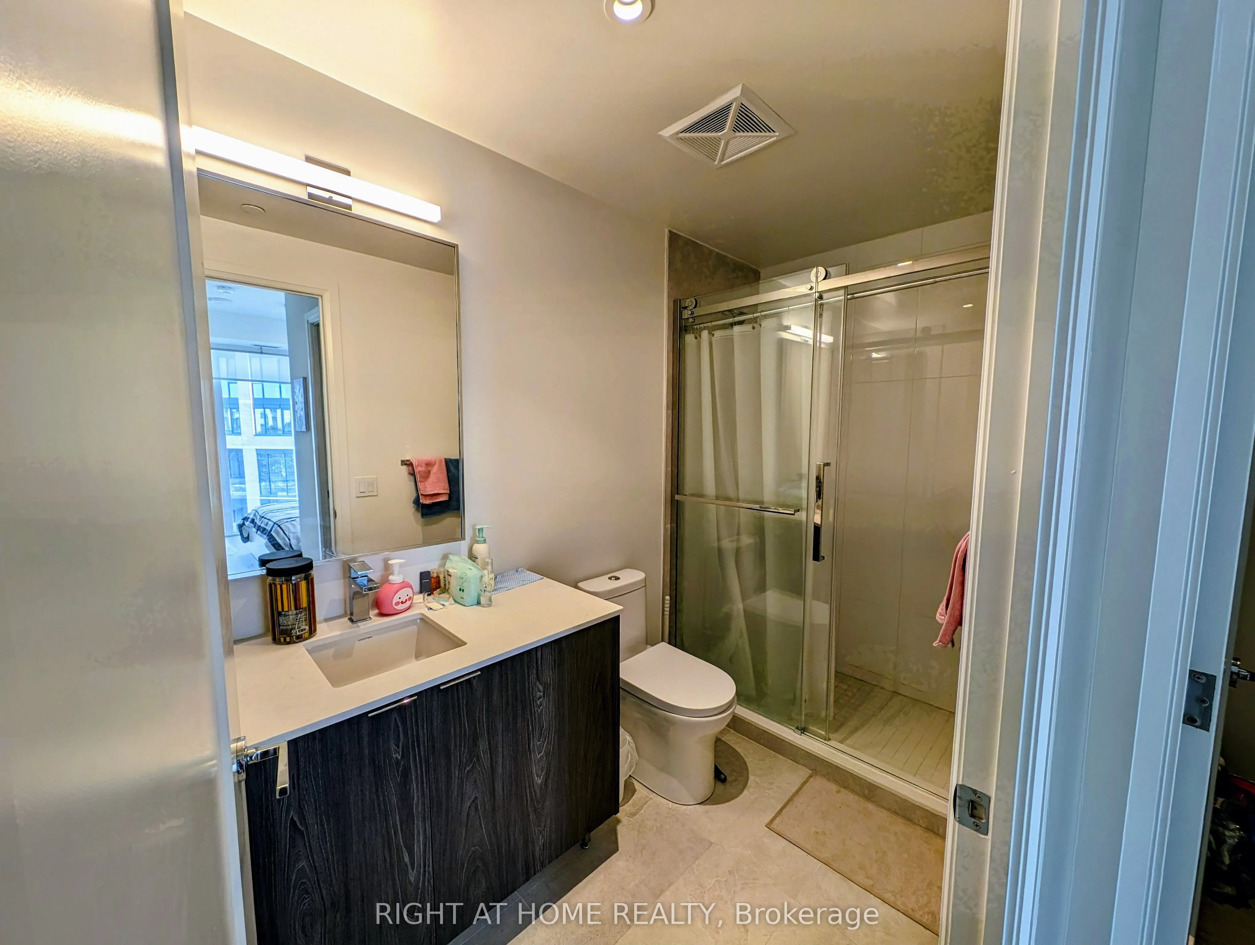 293 The Kingsway, #504