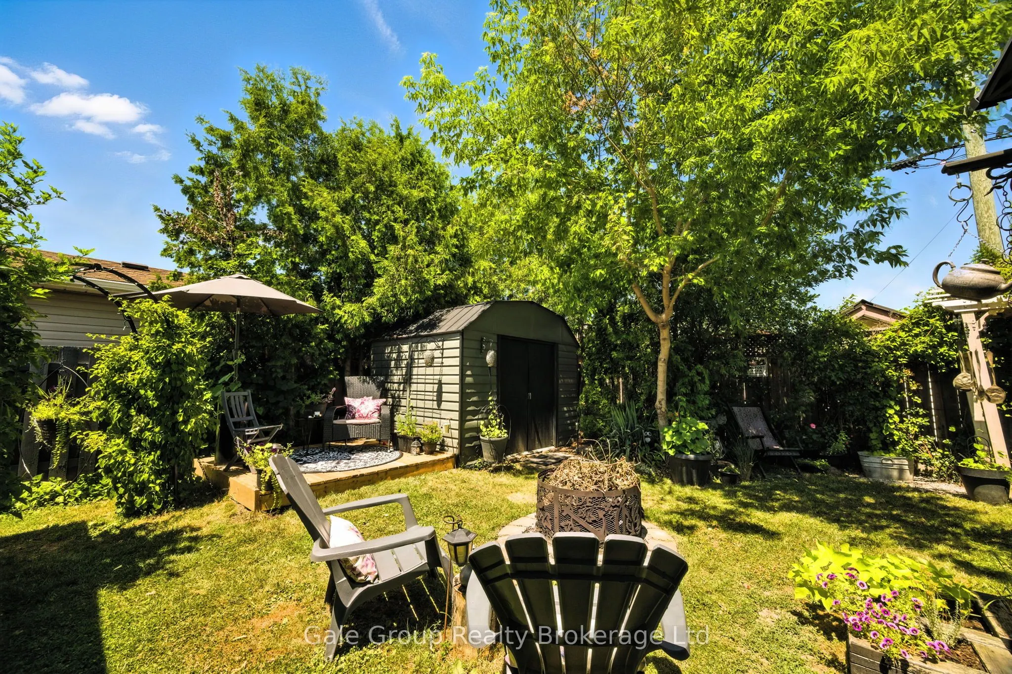 42 Moultrey Crescent