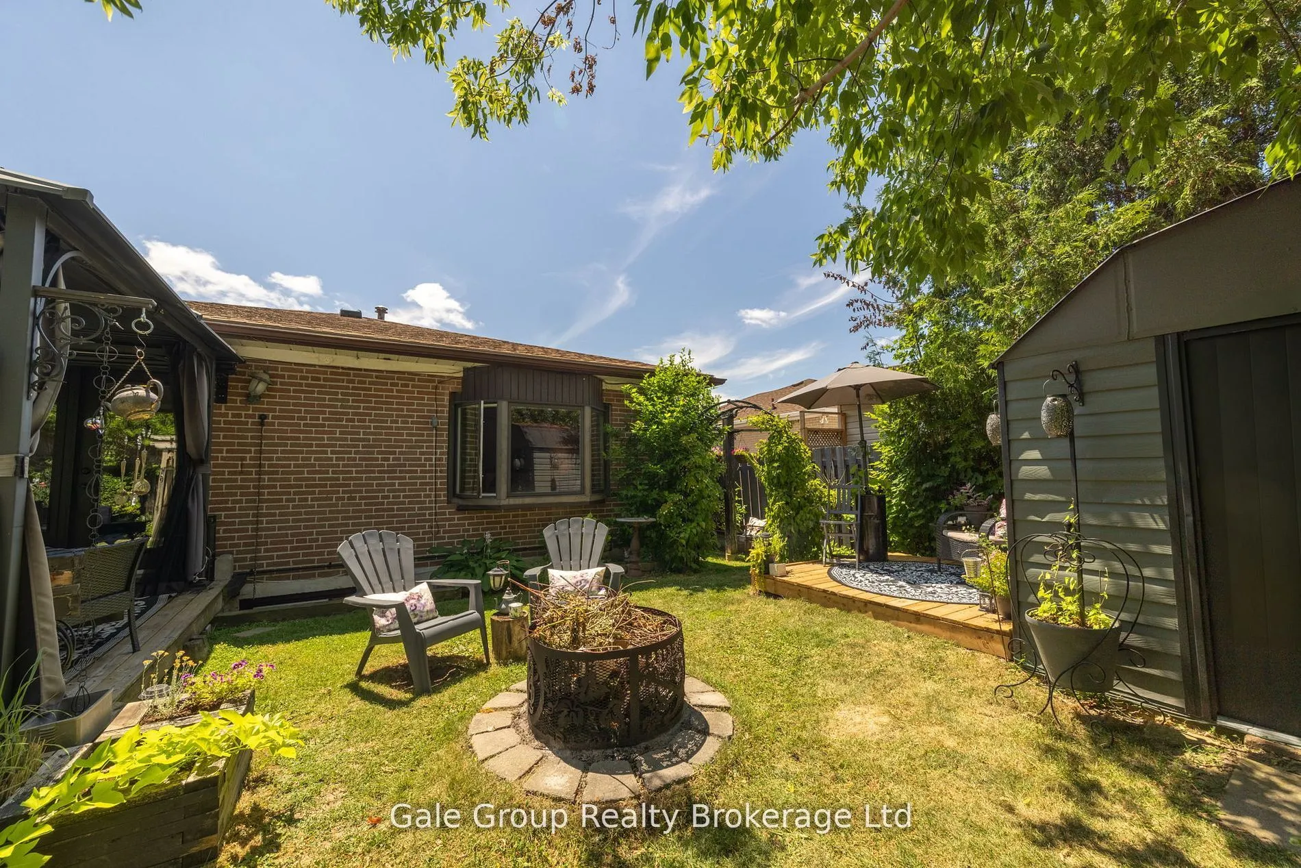 42 Moultrey Crescent