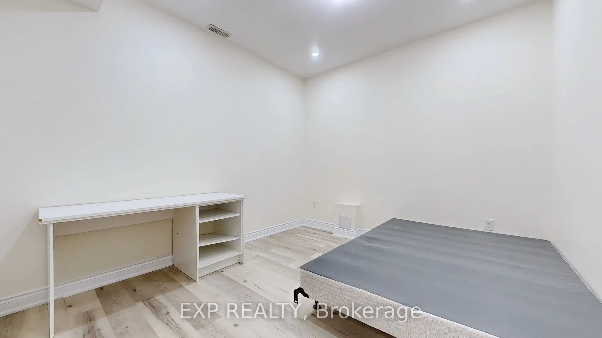15 Frost Street, #Basement