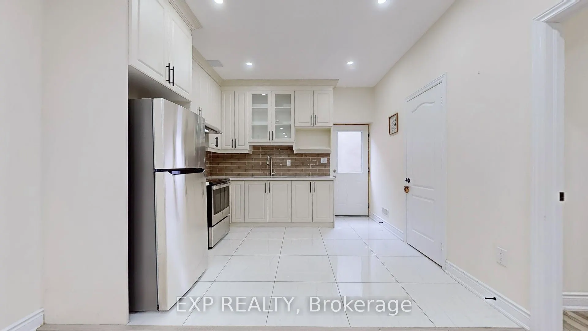 15 Frost Street, #Basement