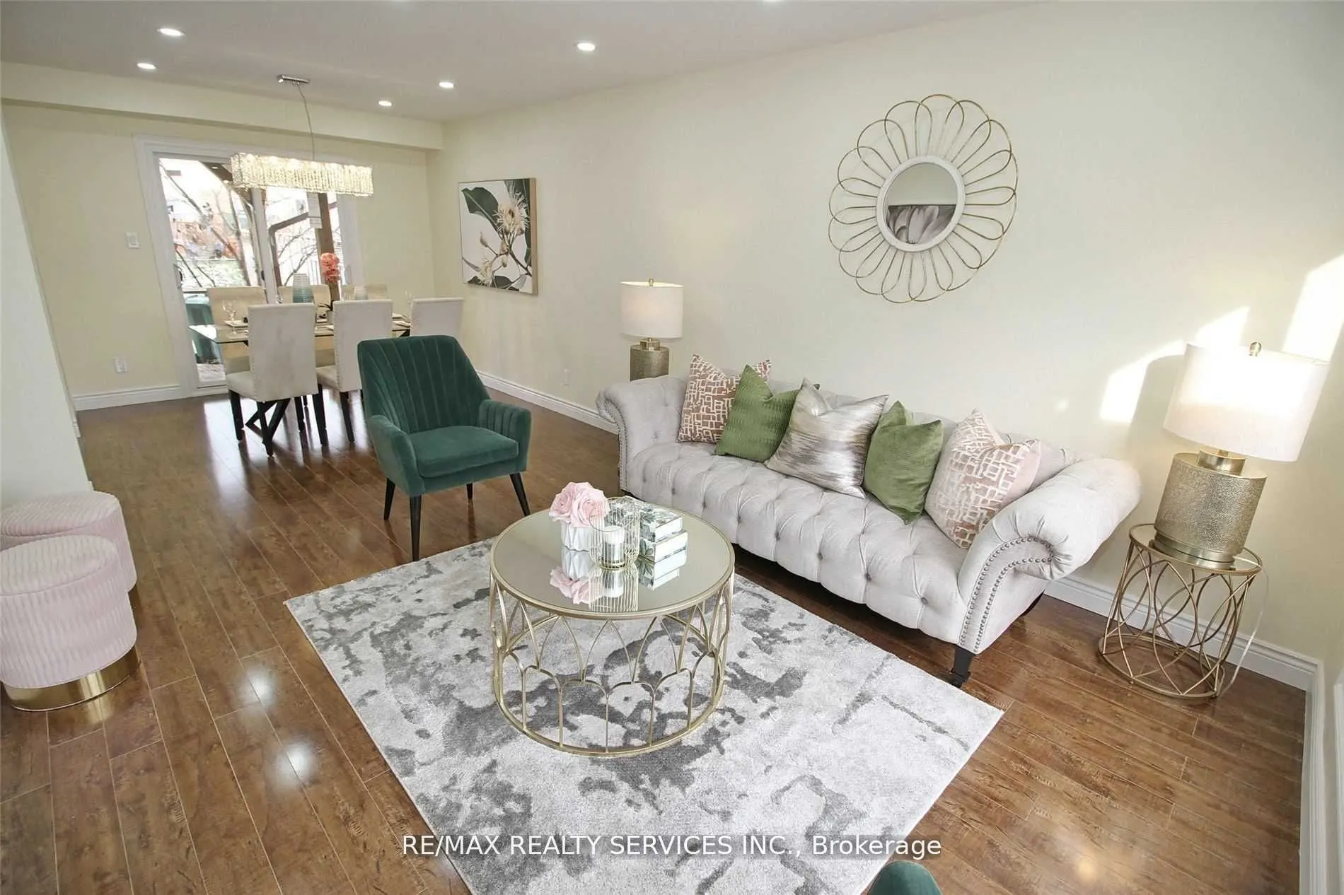 18 Festoon Place