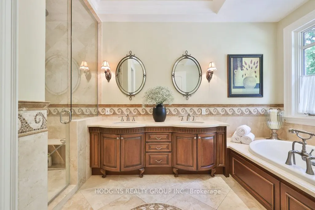 158 Harborn Trail